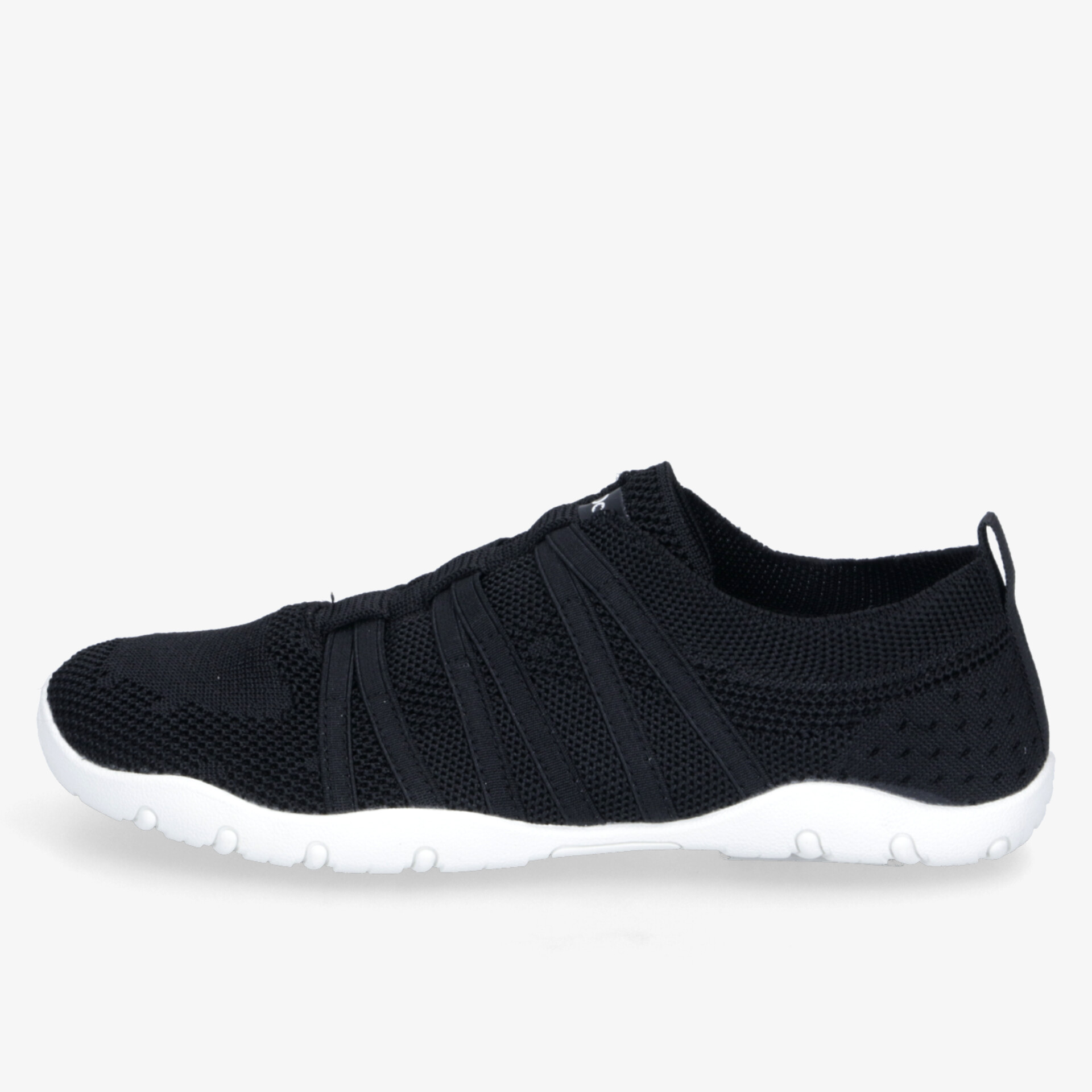 Leichter, atmungsaktiver Sportschuh mit flexibler Sohle und elastischem Einstieg für optimalen Komfort und Bewegungsfreiheit