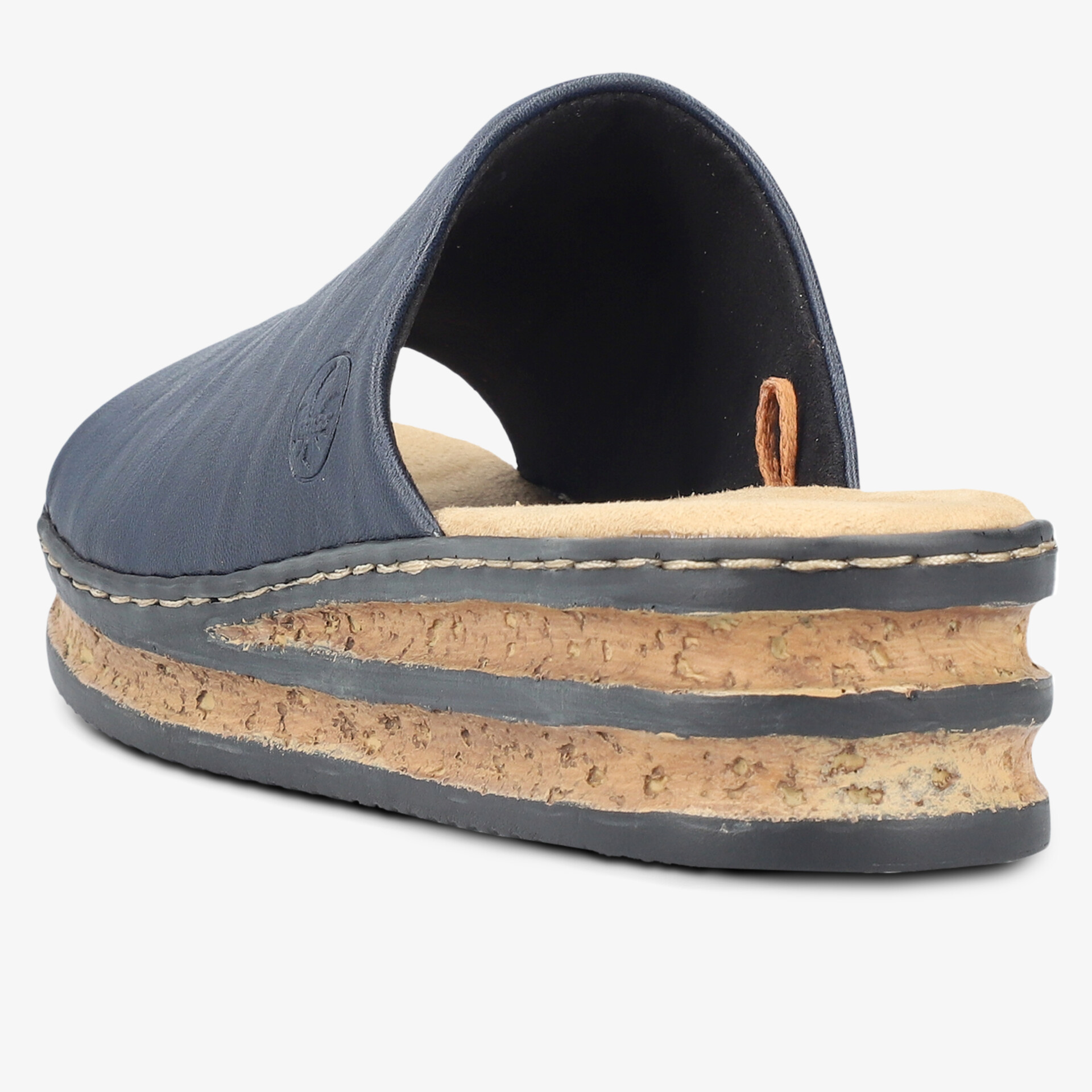 Bequeme Sandale mit Kork-Plateausohle und gepolsterter Innensohle in modischem, leichtem Design