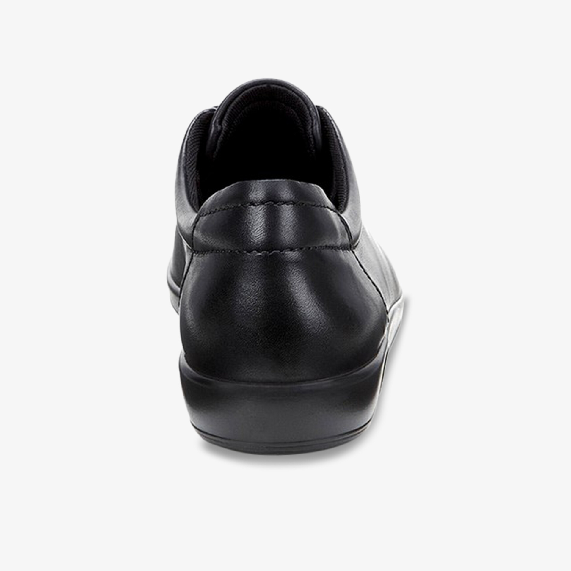 Schlichte schwarze Lederschuhe mit komfortabler Passform und zeitlosem Design von hinten betrachtet.