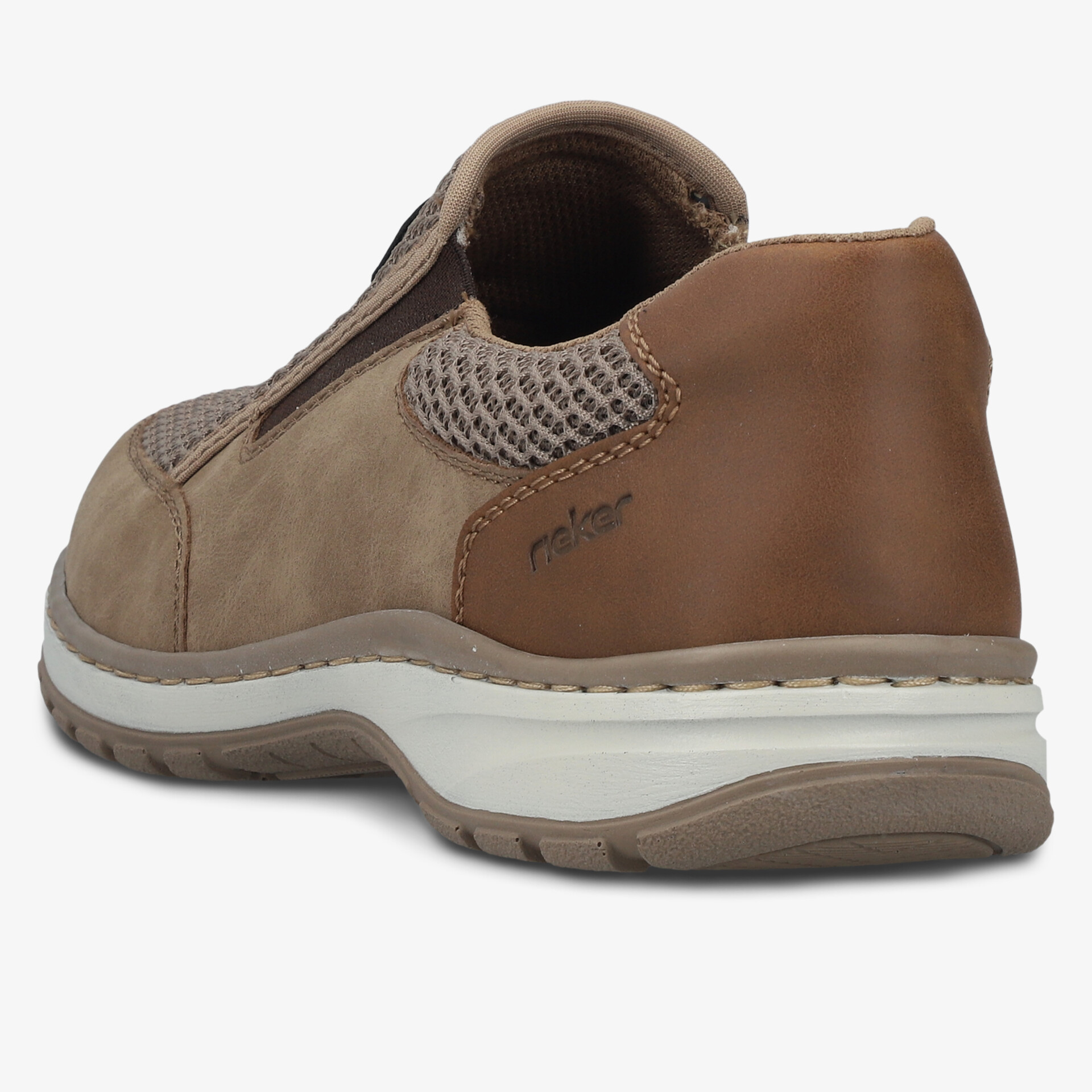 Hochwertiger Schuh mit gepolstertem Fersenbereich und rutschfester Sohle für optimalen Tragekomfort