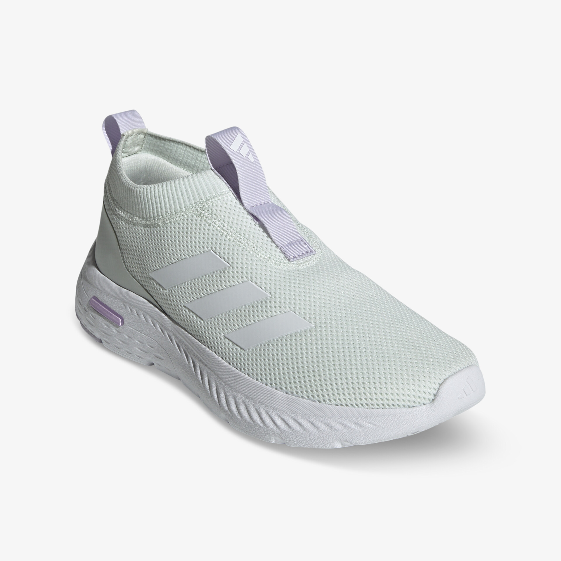 Moderner weißer Sneaker mit flexiblem Material, rutschfester Sohle und bequemer Passform für sportlichen Komfort