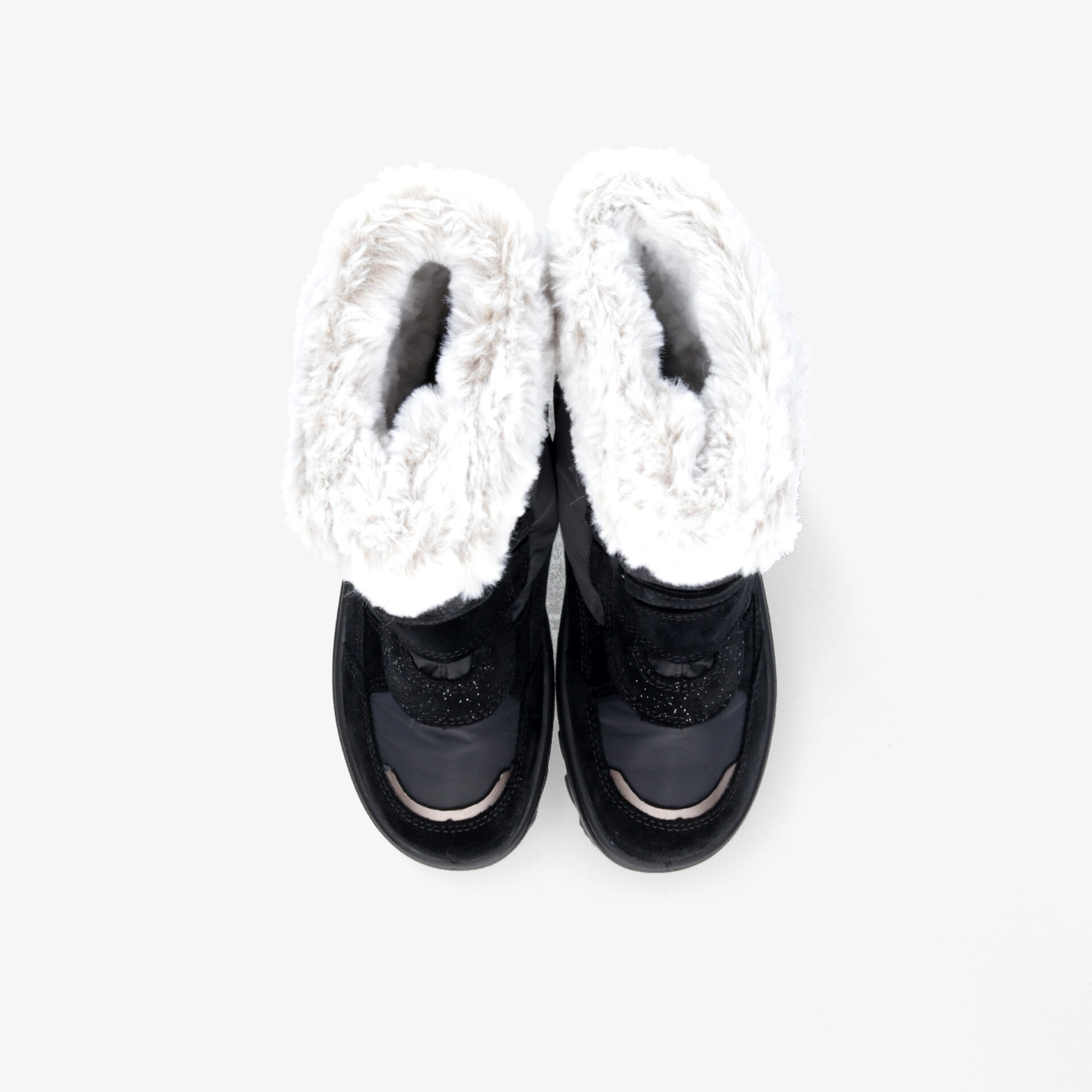 Schwarze Schneestiefel mit weißem, weichem Innenfutter, rutschfester Außensohle und robuster Verarbeitung