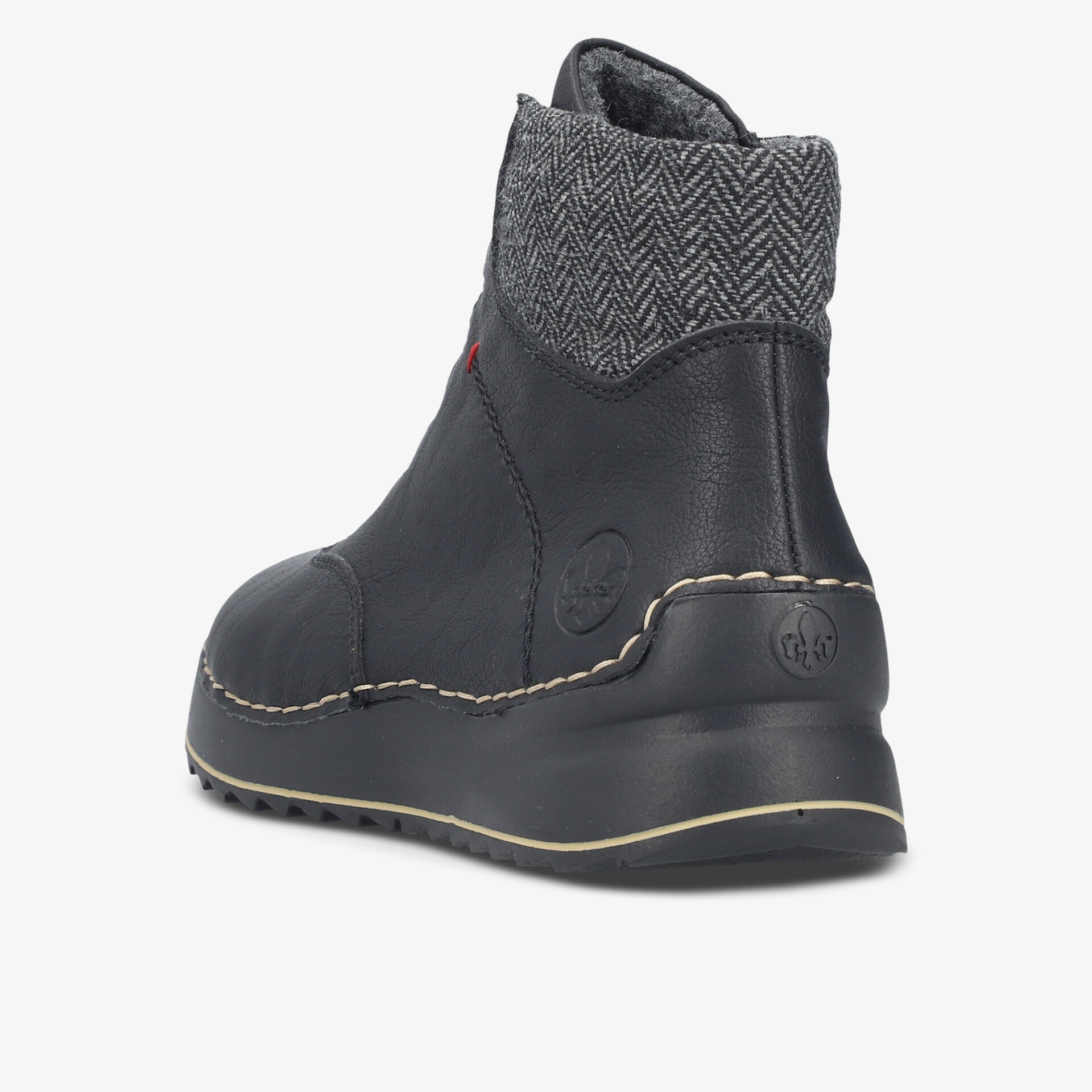 Robuster Schuh mit warm gefüttertem Schaft und bequemer, flexibler Sohle, perfekt für kalte Tage