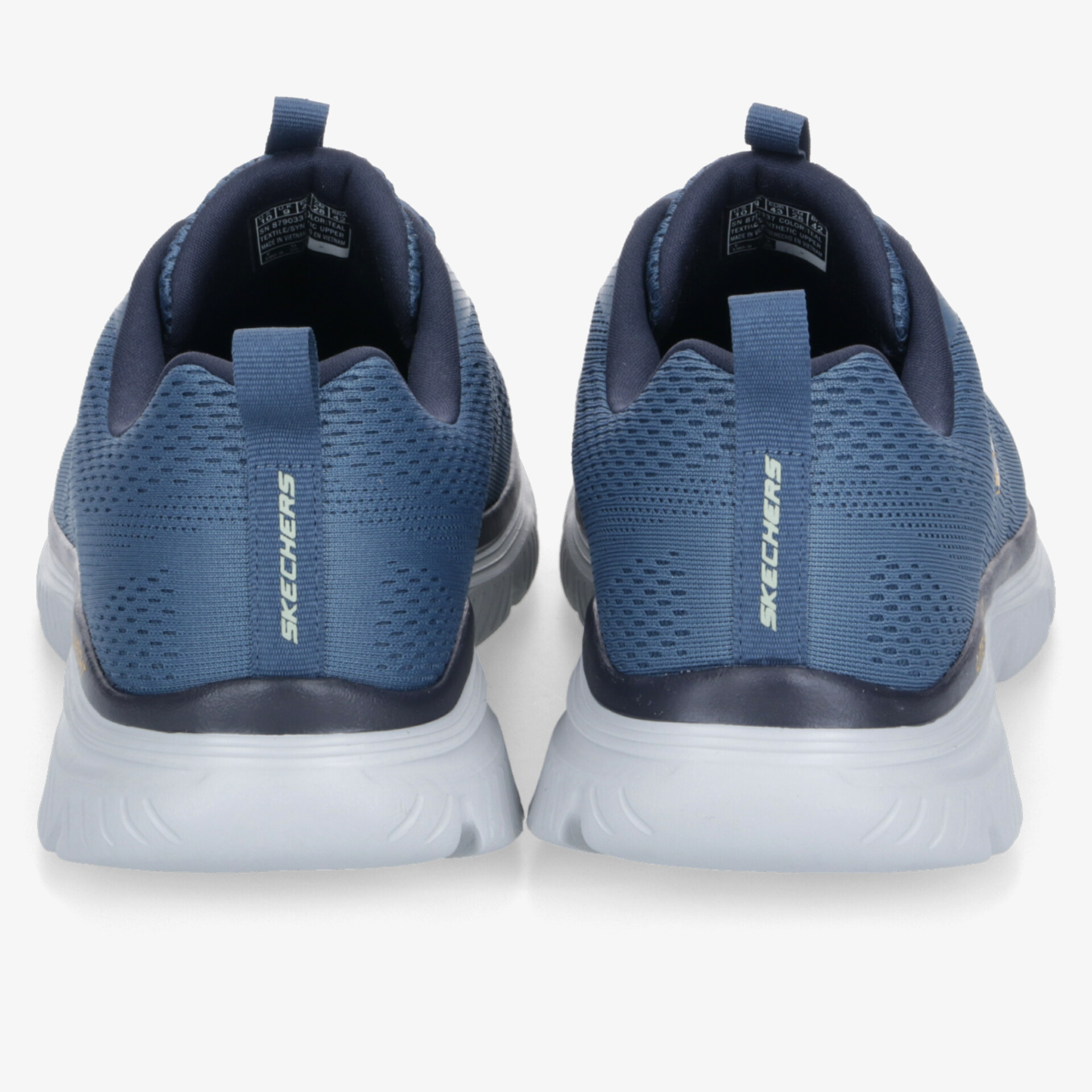 Rückansicht leichter atmungsaktiver Sportschuh mit komfortabler Passform und stabiler, flexibler Sohle