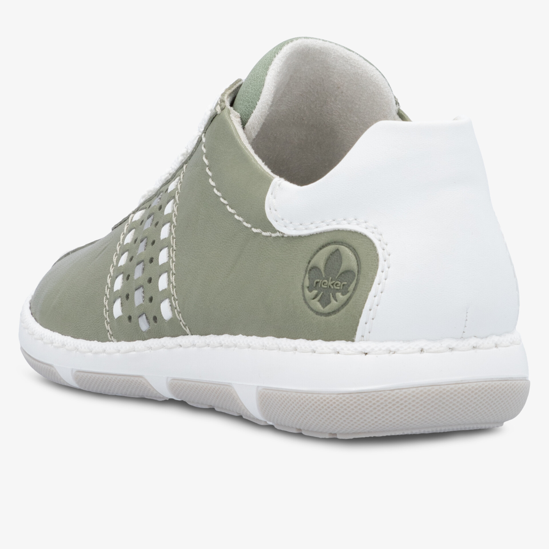 Moderner Schuh mit atmungsaktivem Design und bequemer Passform in stilvollem Look.