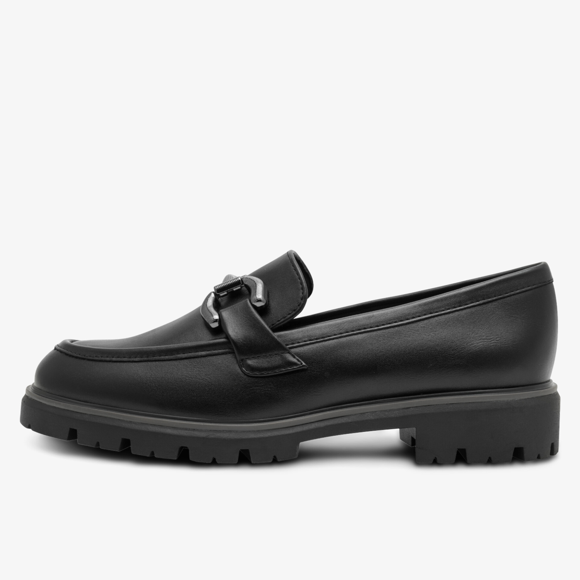 Schwarzer Leder-Loafer mit robuster Profilsohle und elegantem Design, seitliche Ansicht