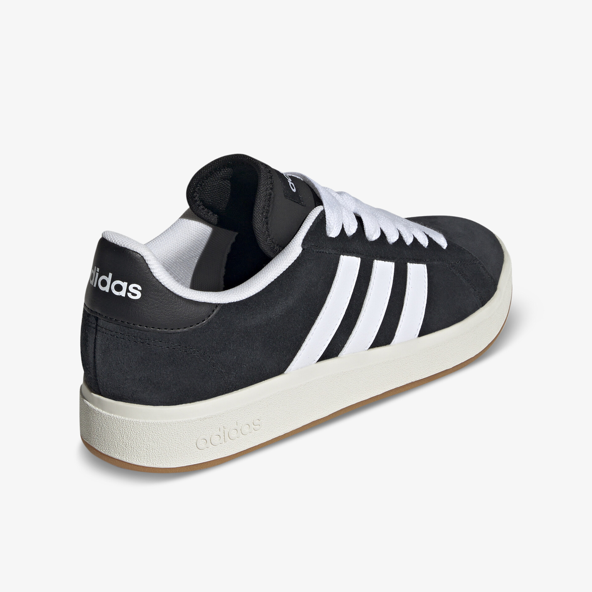 Moderner Adidas Sneaker mit hohem Tragekomfort und langlebigem Design, ideal für sportliche Aktivitäten