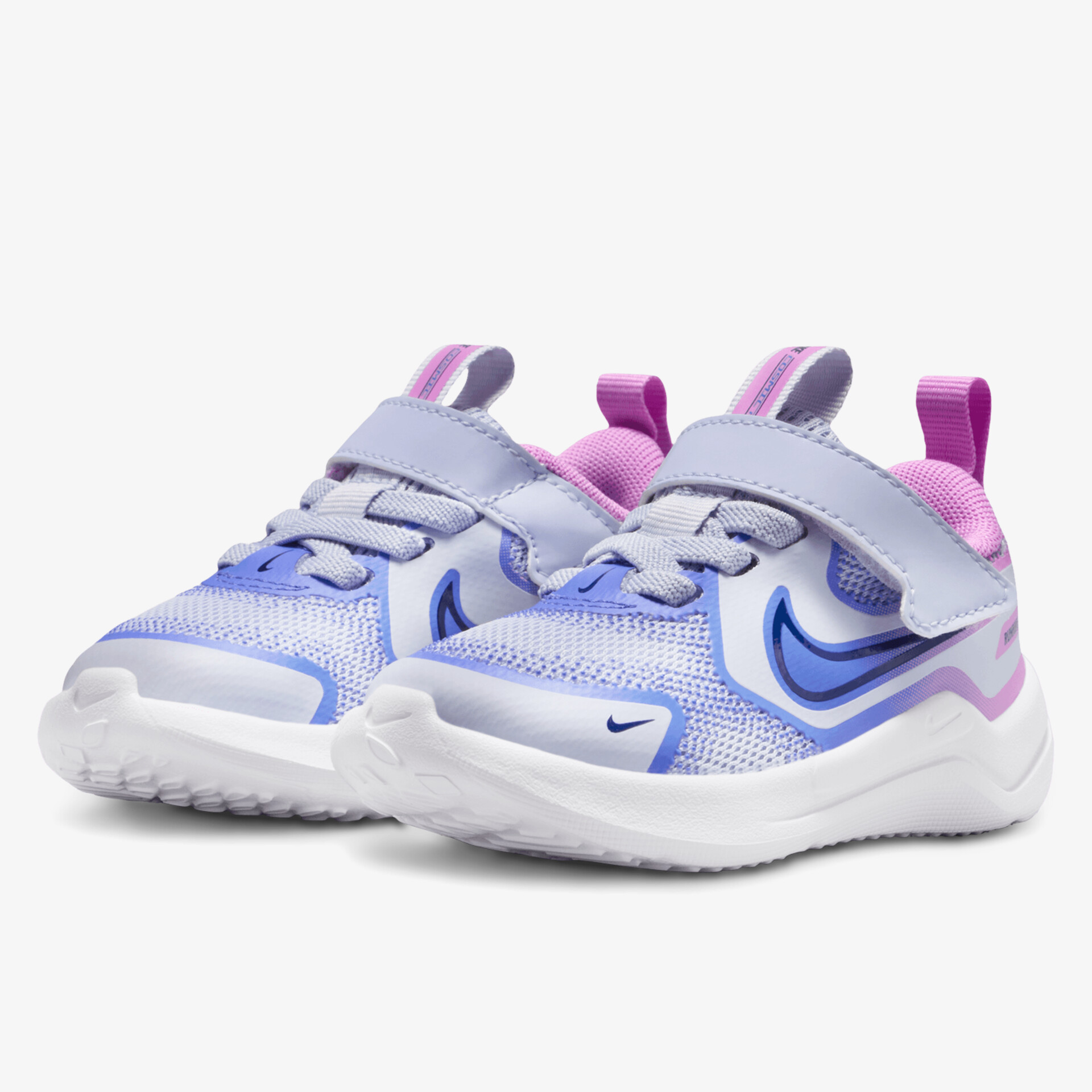 Stylische und bequeme Schuhe mit rutschfester Sohle und atmungsaktivem Obermaterial.