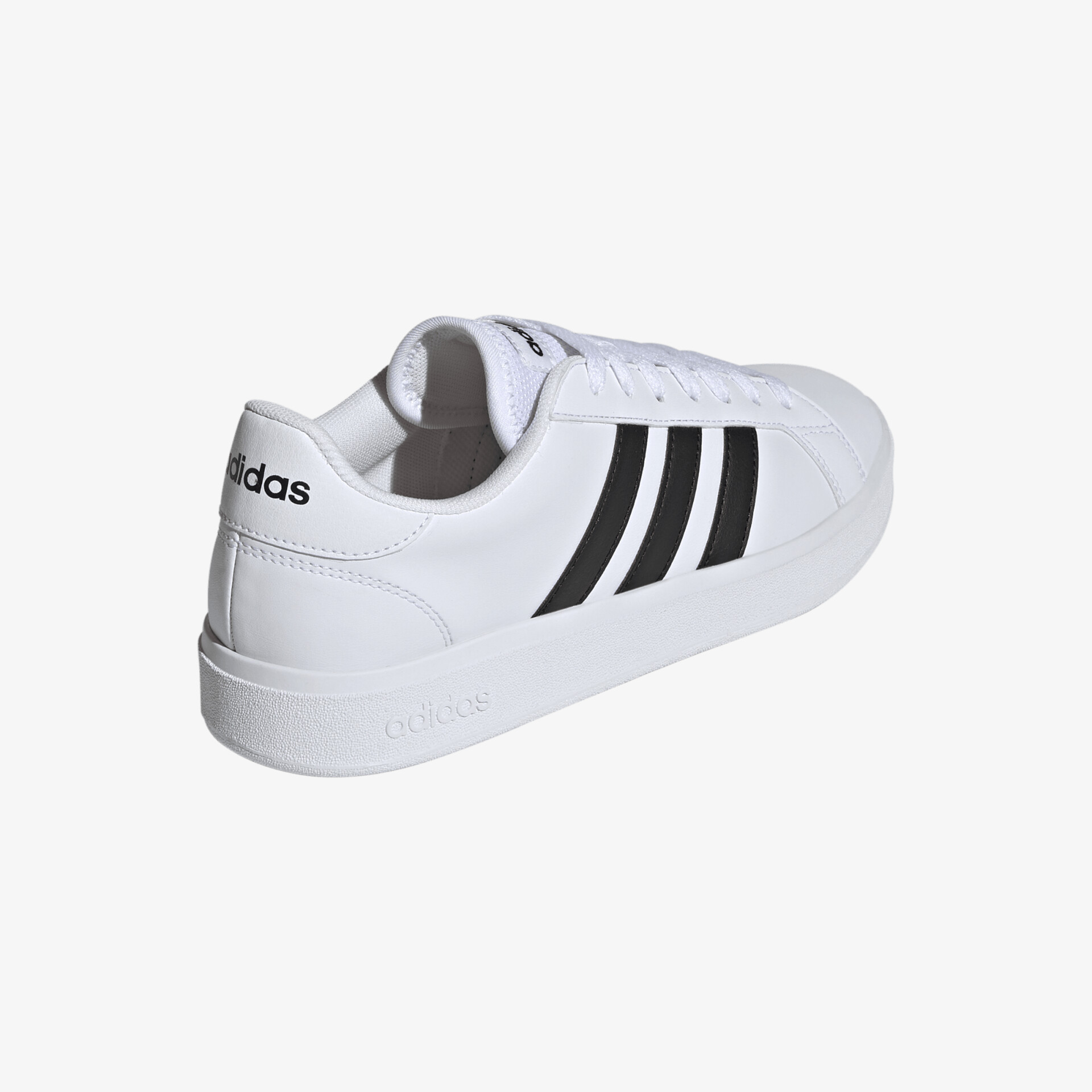 Weißer Sneaker mit schwarzen Streifen für optimalen Tragekomfort und stilvolles Design, ideal für Alltag und Sport.