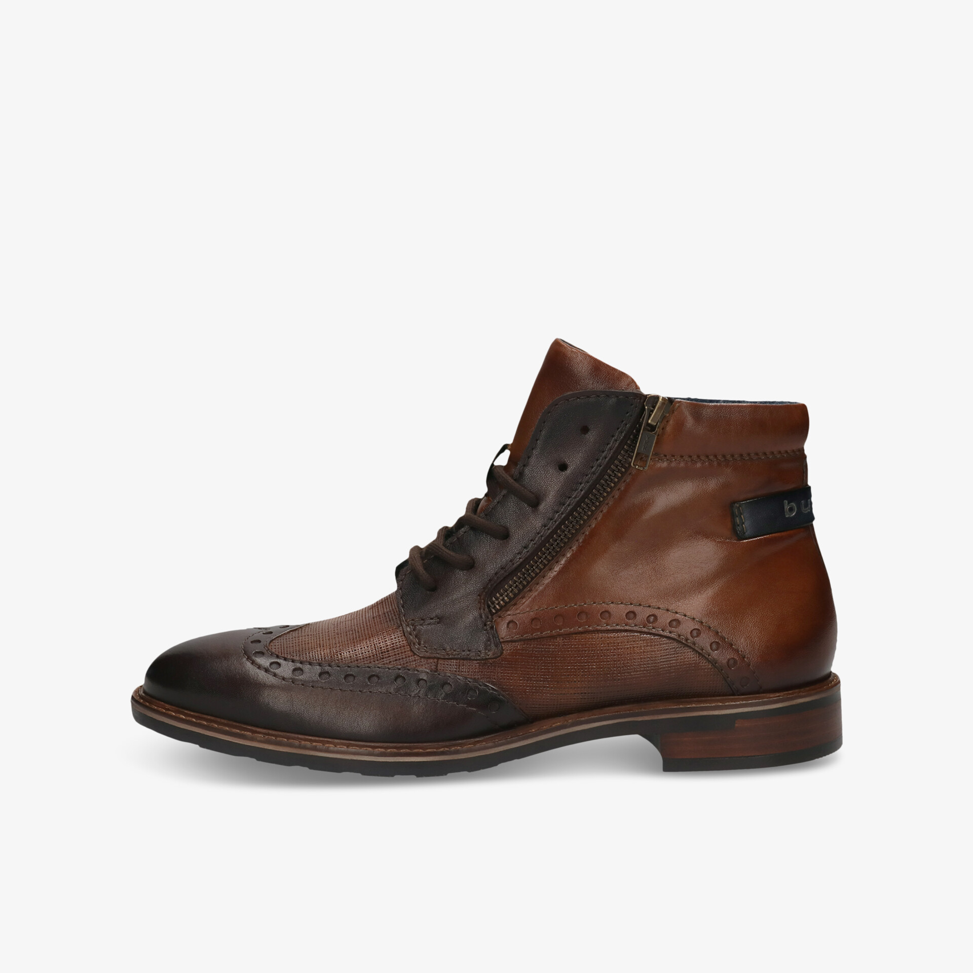 Elegante braune Lederstiefelette mit Broguemuster und seitlicher Reißverschluss, ideal für stilvolle Anlässe.
