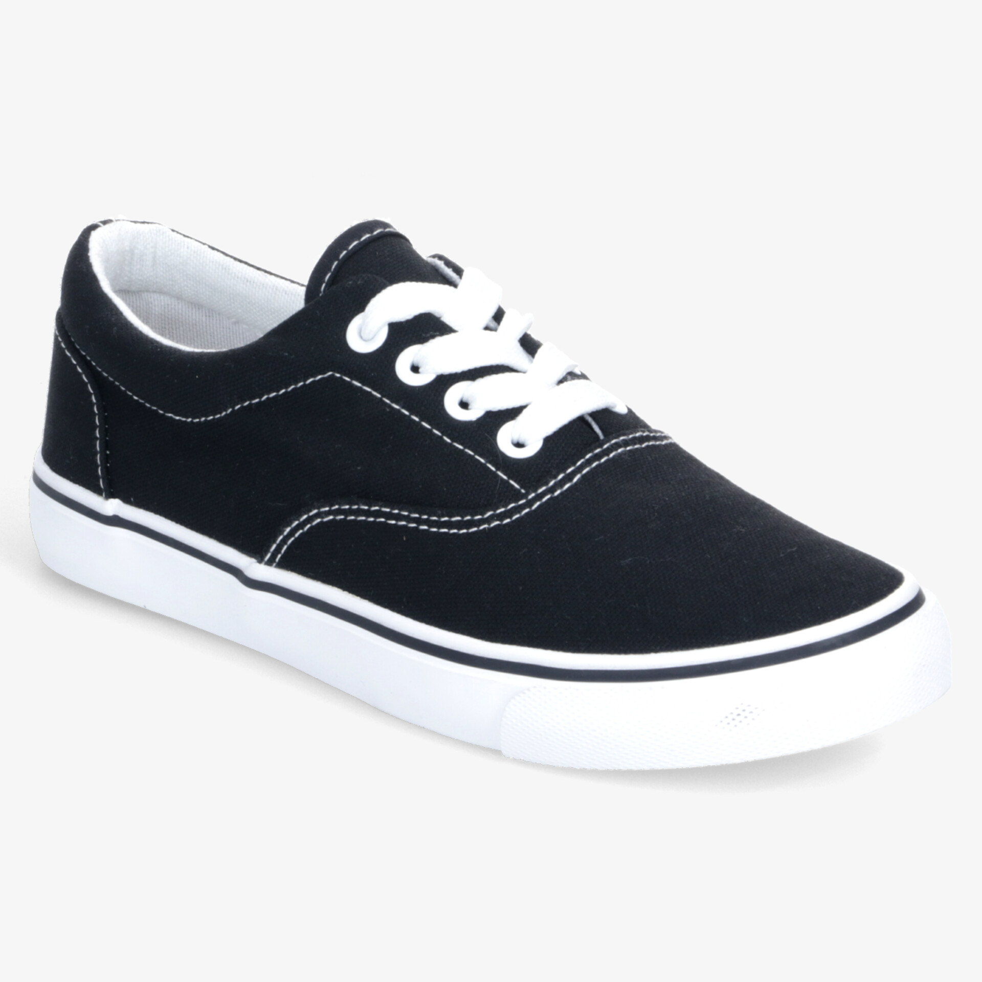 Schwarzer Sneaker aus atmungsaktivem Canvas mit weißer, flexibler Gummisohle und klassischer Schnürung für hohen Tragekomfort