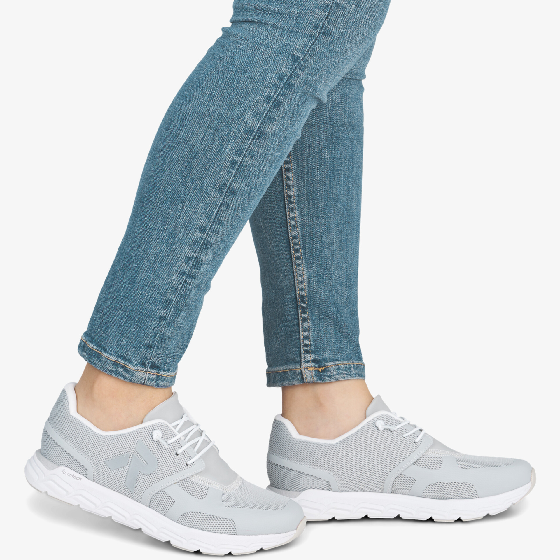 Moderner leichter Sneaker mit atmungsaktivem Material und rutschfester Sohle für hohen Tragekomfort