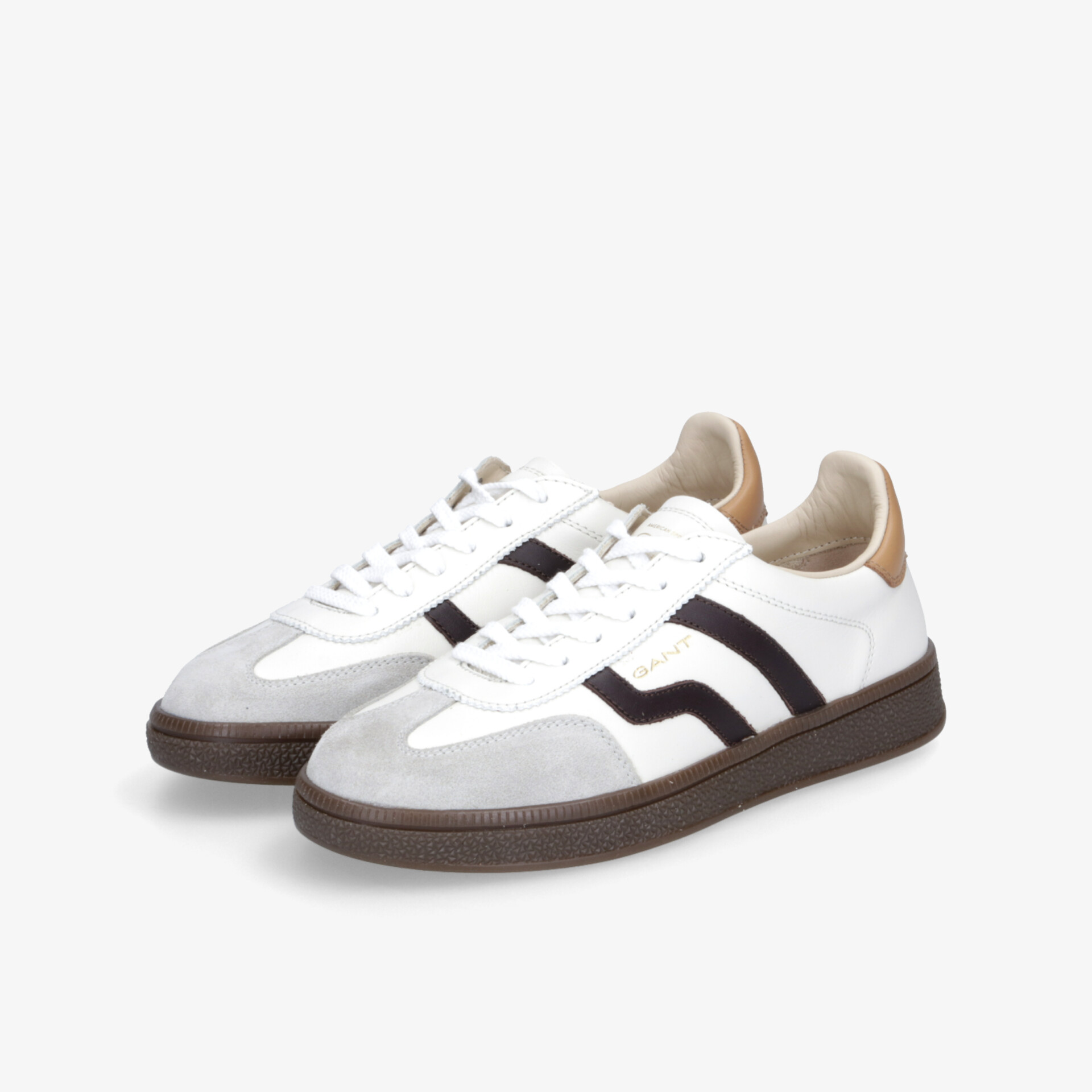 Sportliche weiße Sneaker mit schwarzen Streifen, bequem und leicht, ideal für Alltag und Freizeit