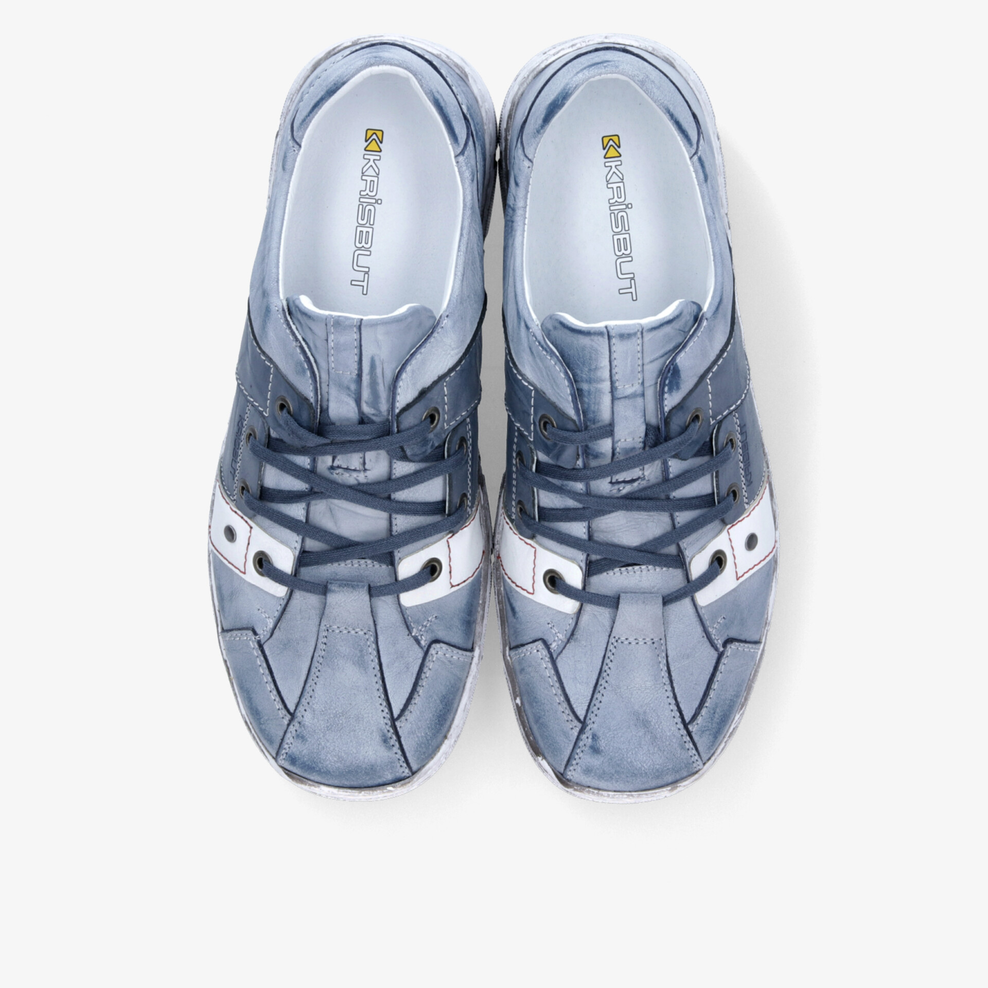 Bequeme und stylische blaue Sportschuhe aus hochwertigem Material mit praktischen Schnürsenkeln, Draufsicht