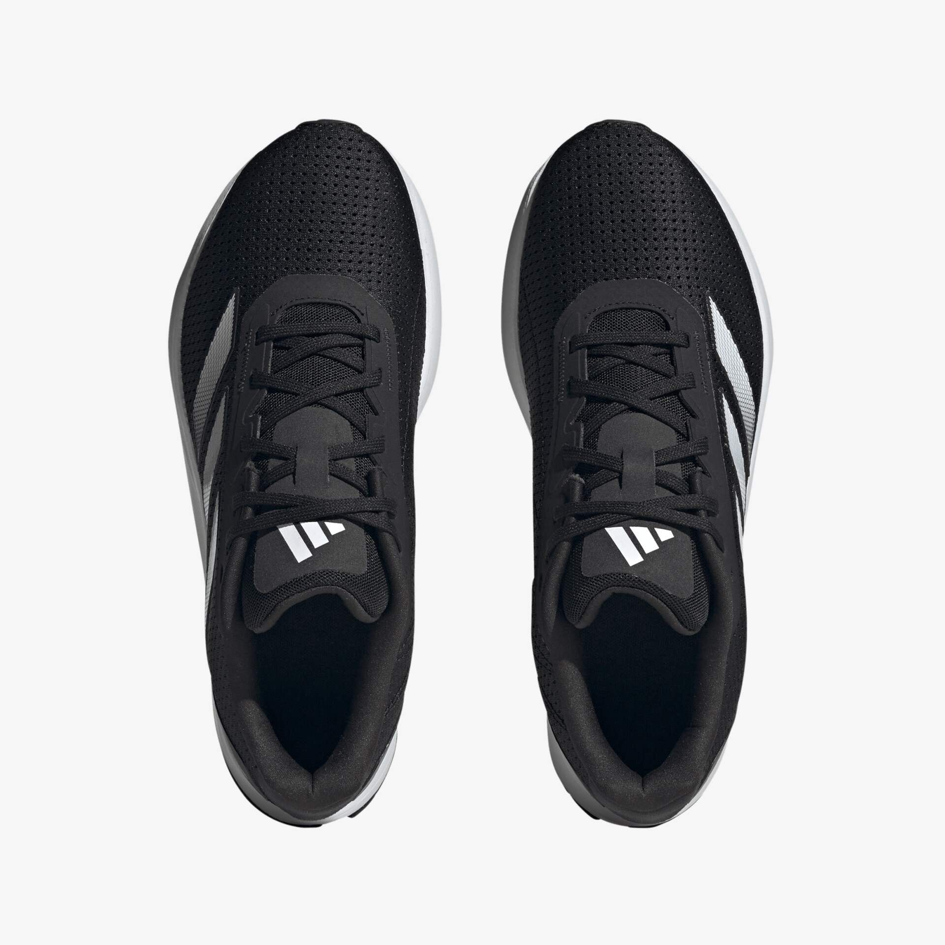 Leichte, atmungsaktive Sneakers mit rutschfester Sohle. Perfekt für sportliche Aktivitäten und Alltag.