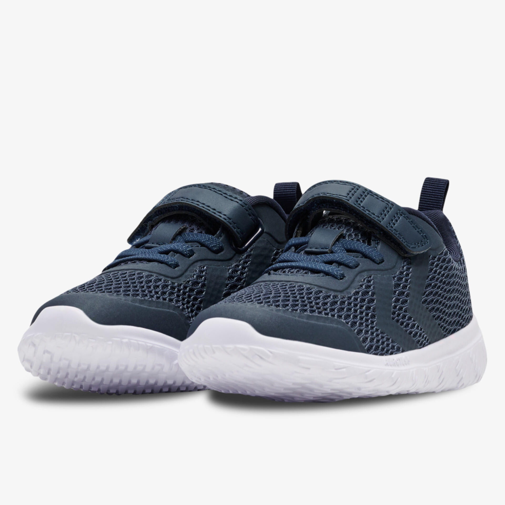 Leichter und atmungsaktiver Sport- und Freizeitschuh mit flexibler rutschfester Sohle und bequemer Passform