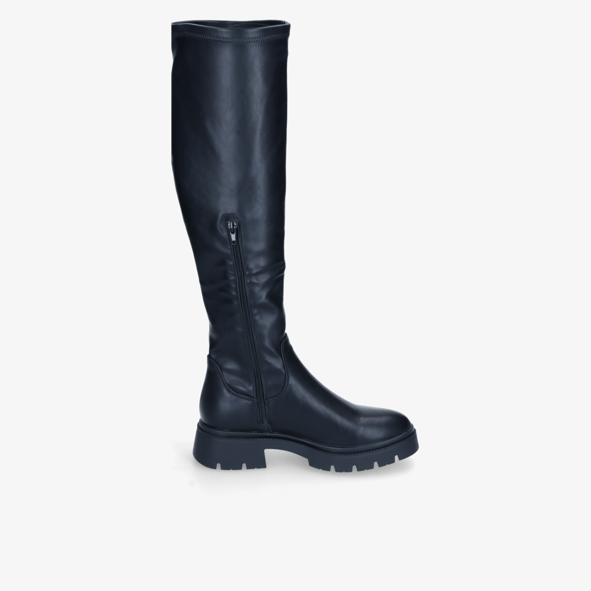 Hoher schwarzer Stiefel aus glattem Material mit robustem Blockabsatz und rutschfester Sohle, seitliche Ansicht