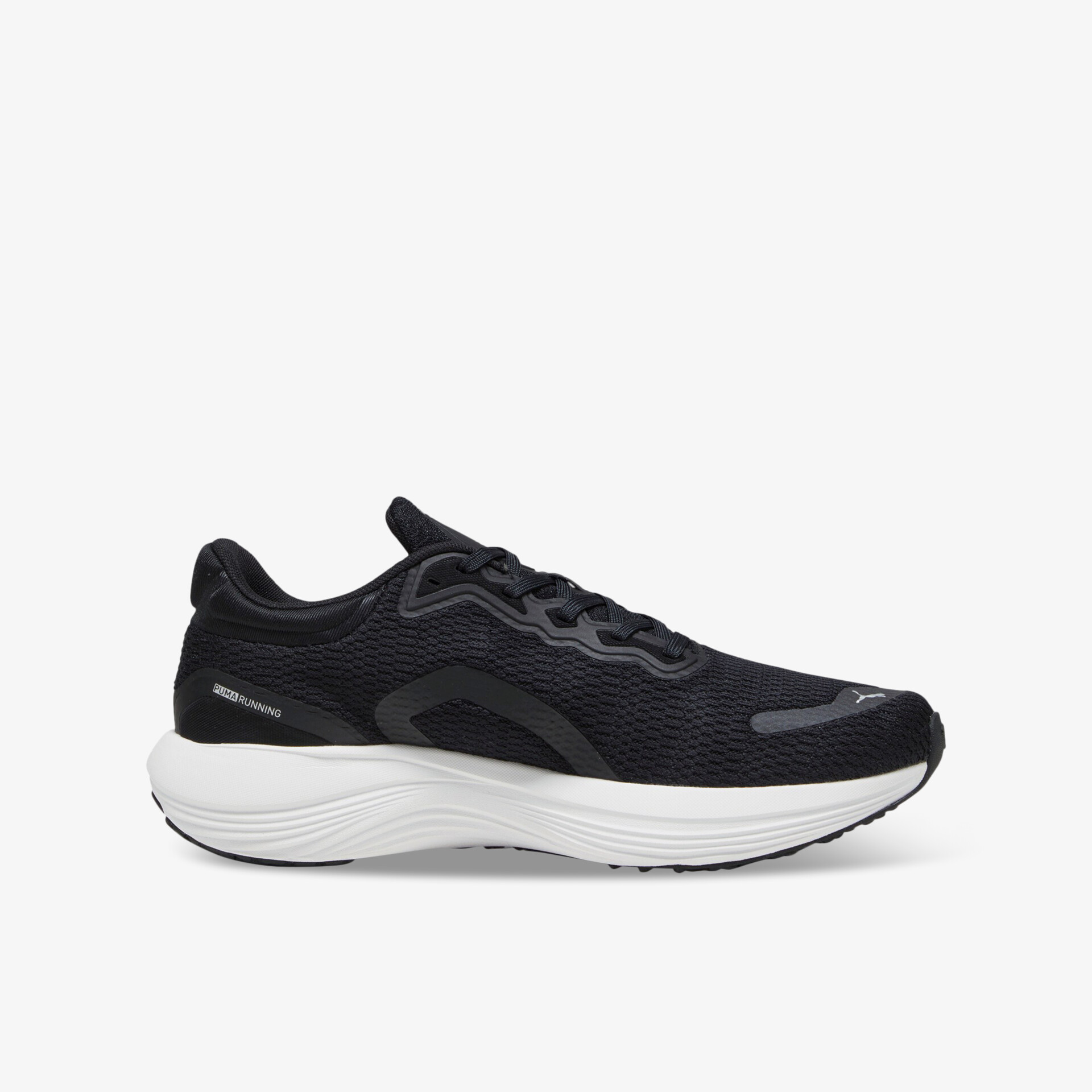 Leichter, atmungsaktiver Schuh in Schwarz mit optimaler Dämpfung und stilvollem Design für sportliche Aktivitäten.