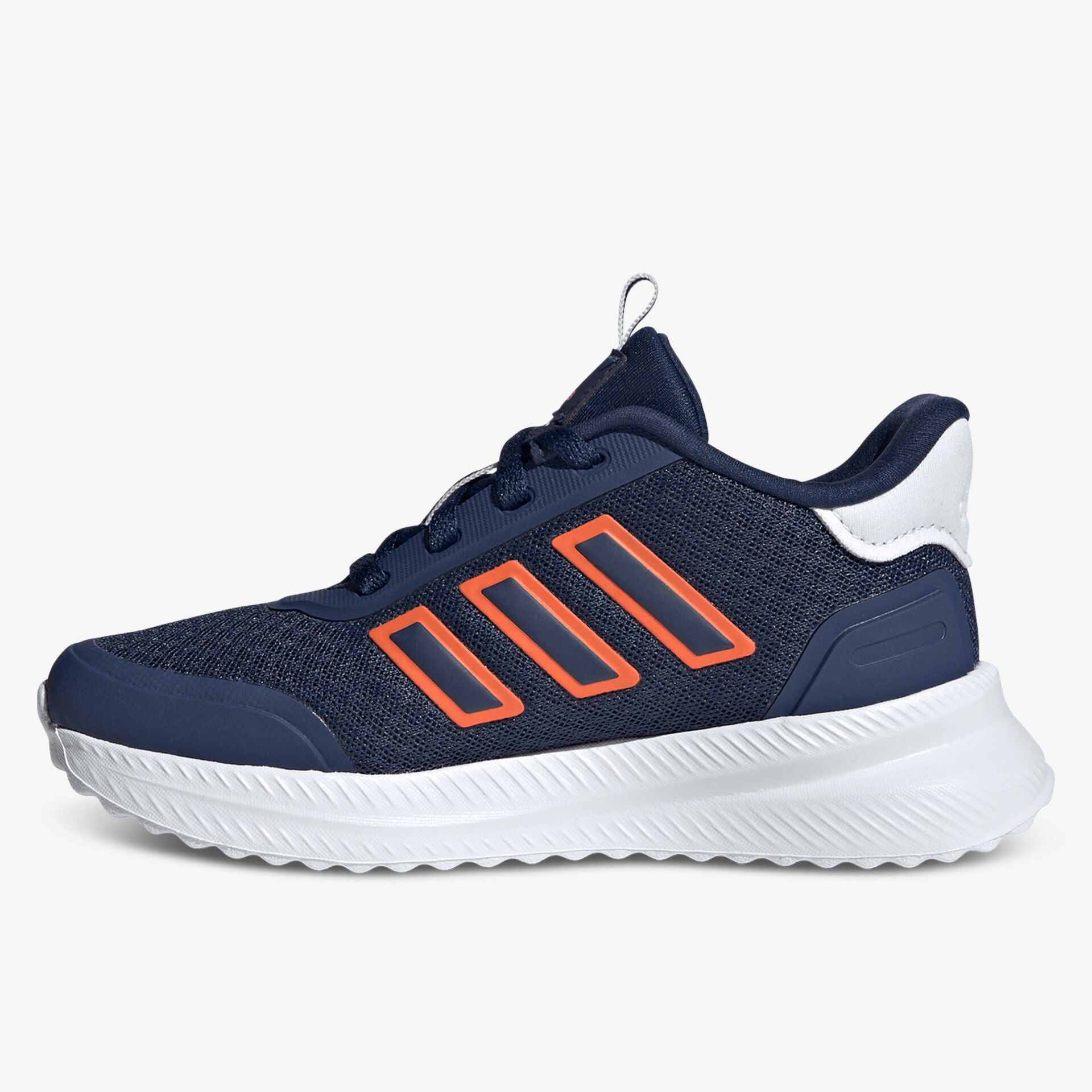 Seitliche Ansicht eines leichten navyblauen Sportschuhs mit weißer Sohle und auffälligen orangen Streifen