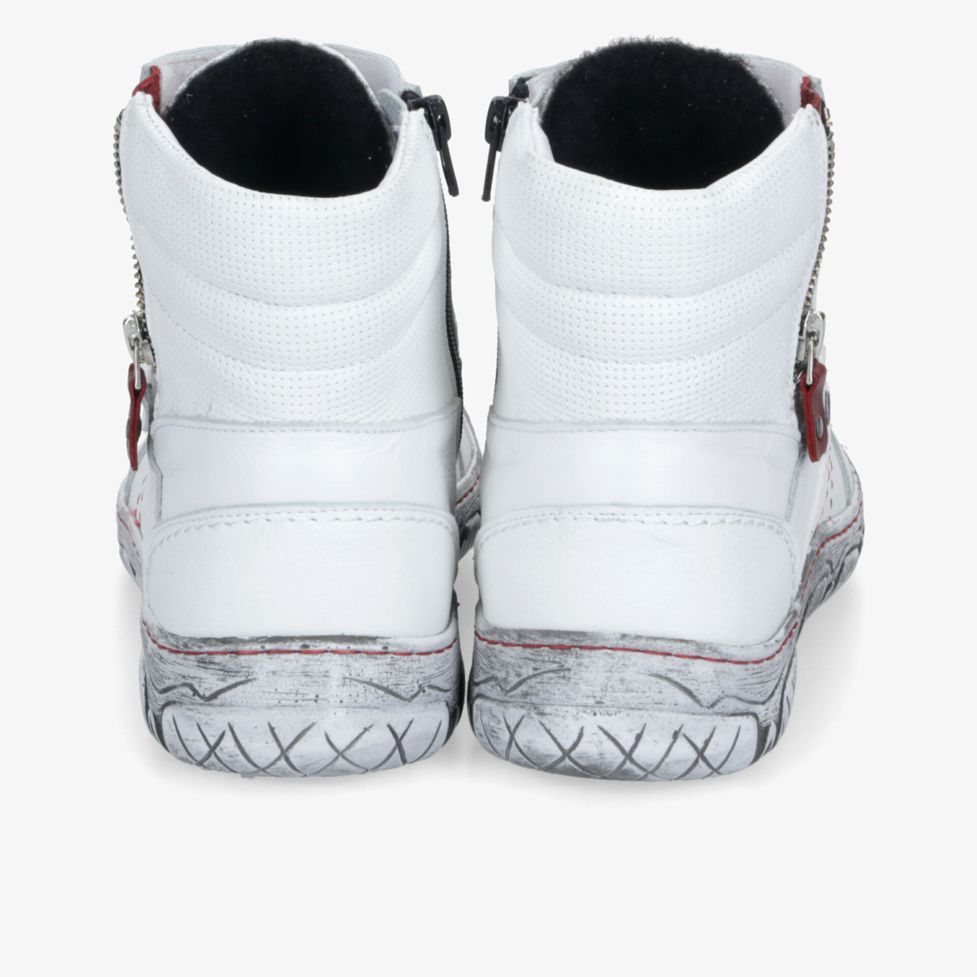 Rückansicht von weißen Sneaker Paar mit gepolstertem Schaft und stabiler Sohle zeigt robustes, komfortables Design