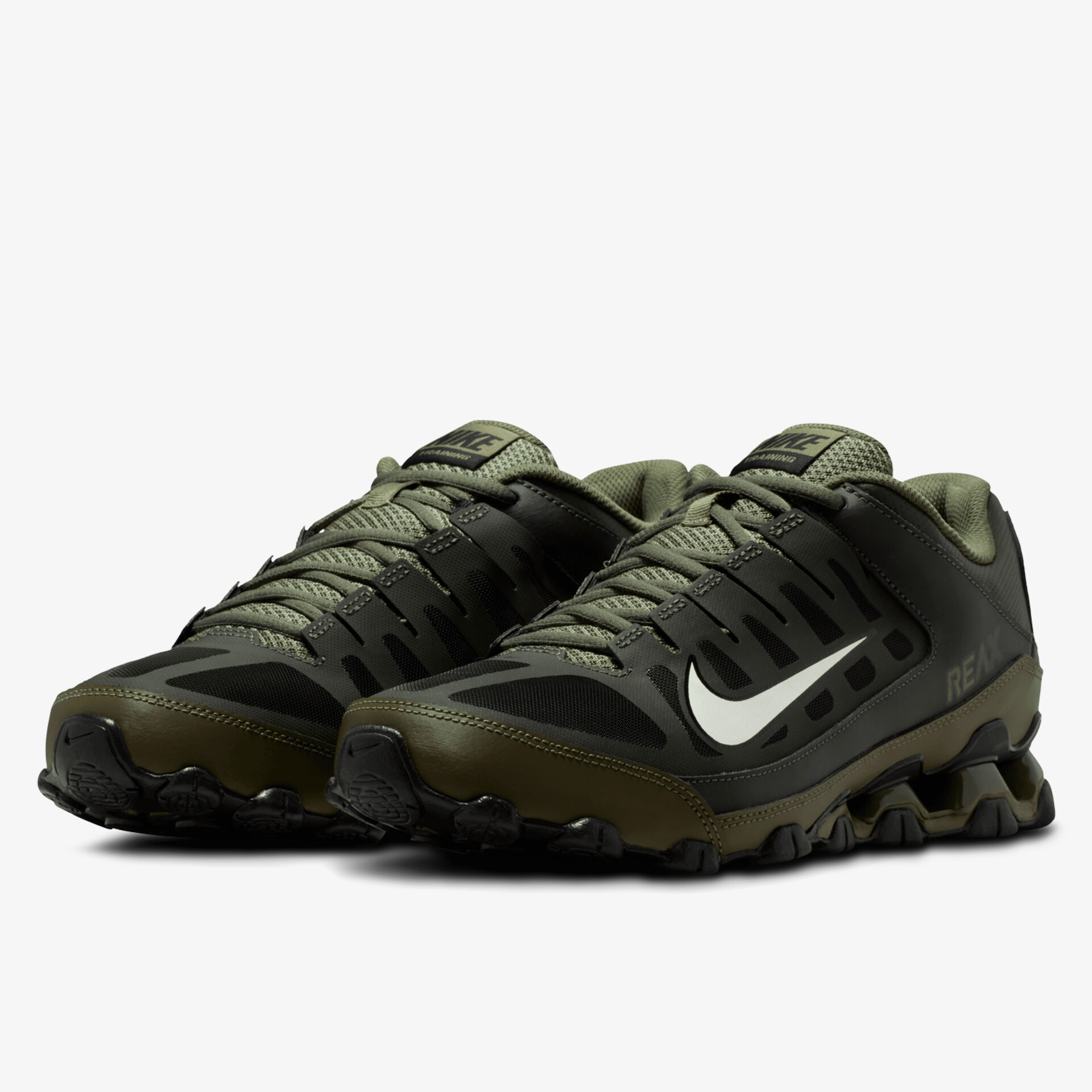 Bequeme und strapazierfähige Laufschuhe mit rutschfester Sohle und innovativer Dämpfungstechnologie.