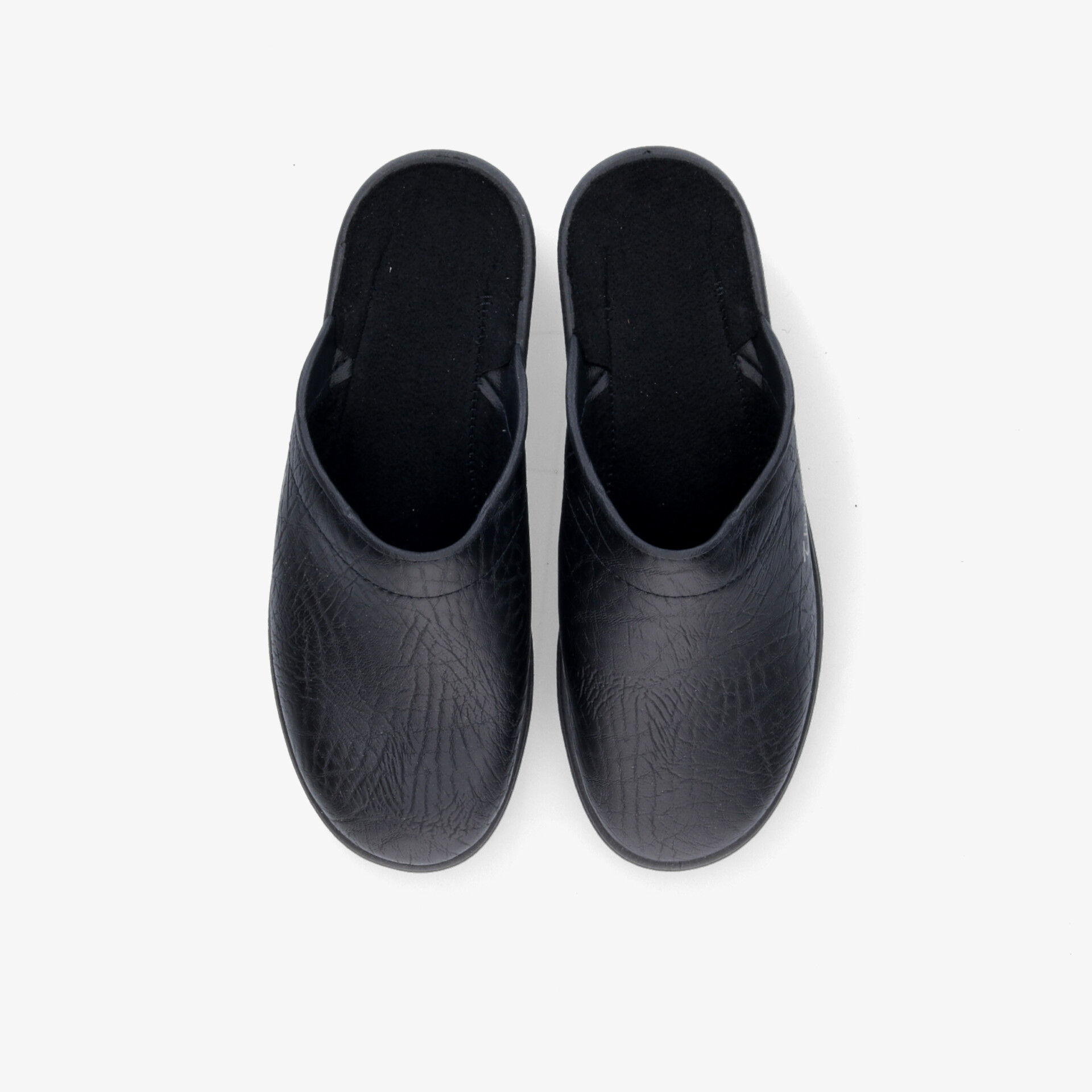 Bequeme und leichte schwarze Clogs mit rutschfester Sohle, ideal für vielseitige Einsätze.