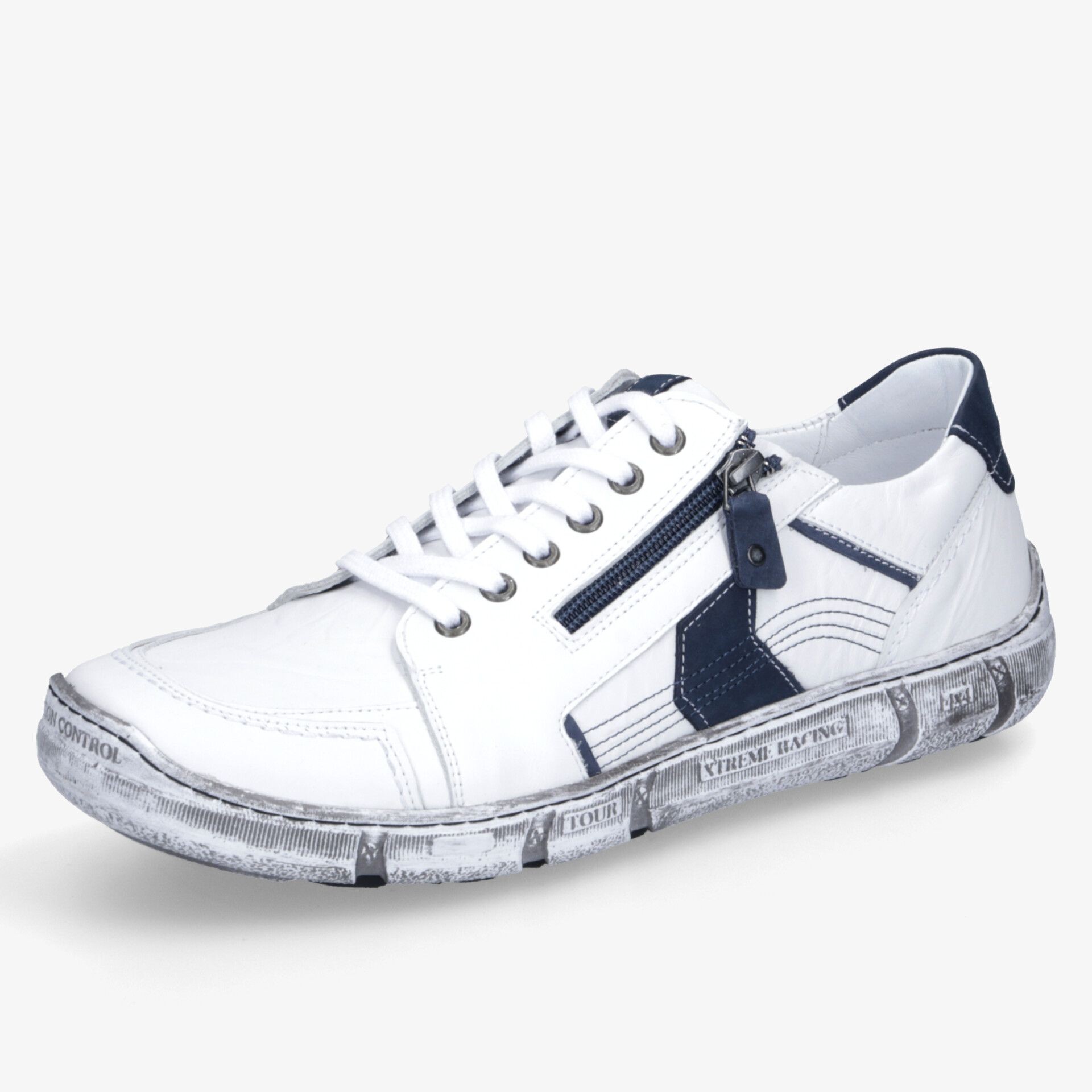 Moderner weißer Sneaker mit seitlichem Reißverschluss, flexiblem Profil und hohem Tragekomfort