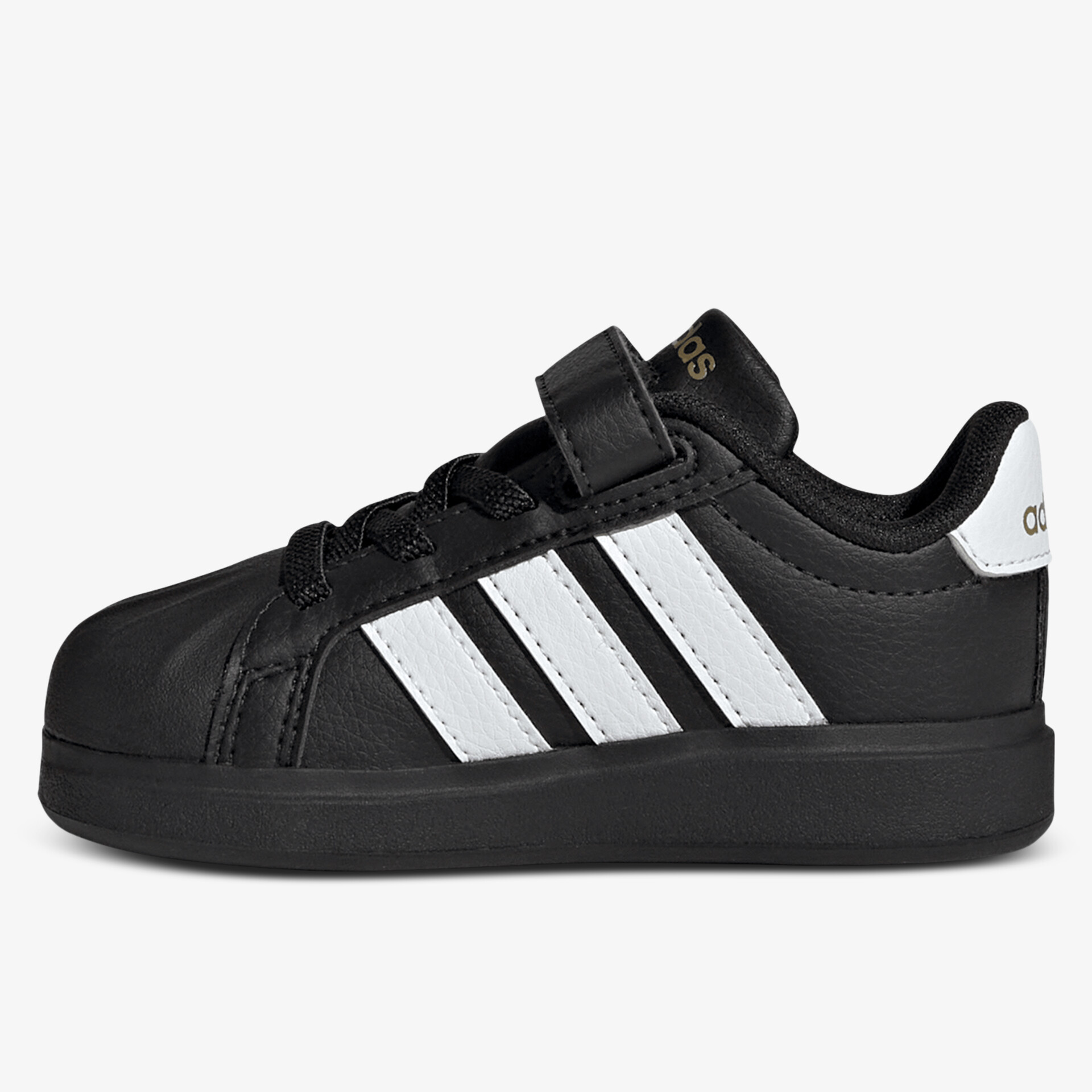 Moderner schwarzer Sneaker mit weißen Streifen, Klettverschluss und rutschfester Sohle in klarer Seitenansicht