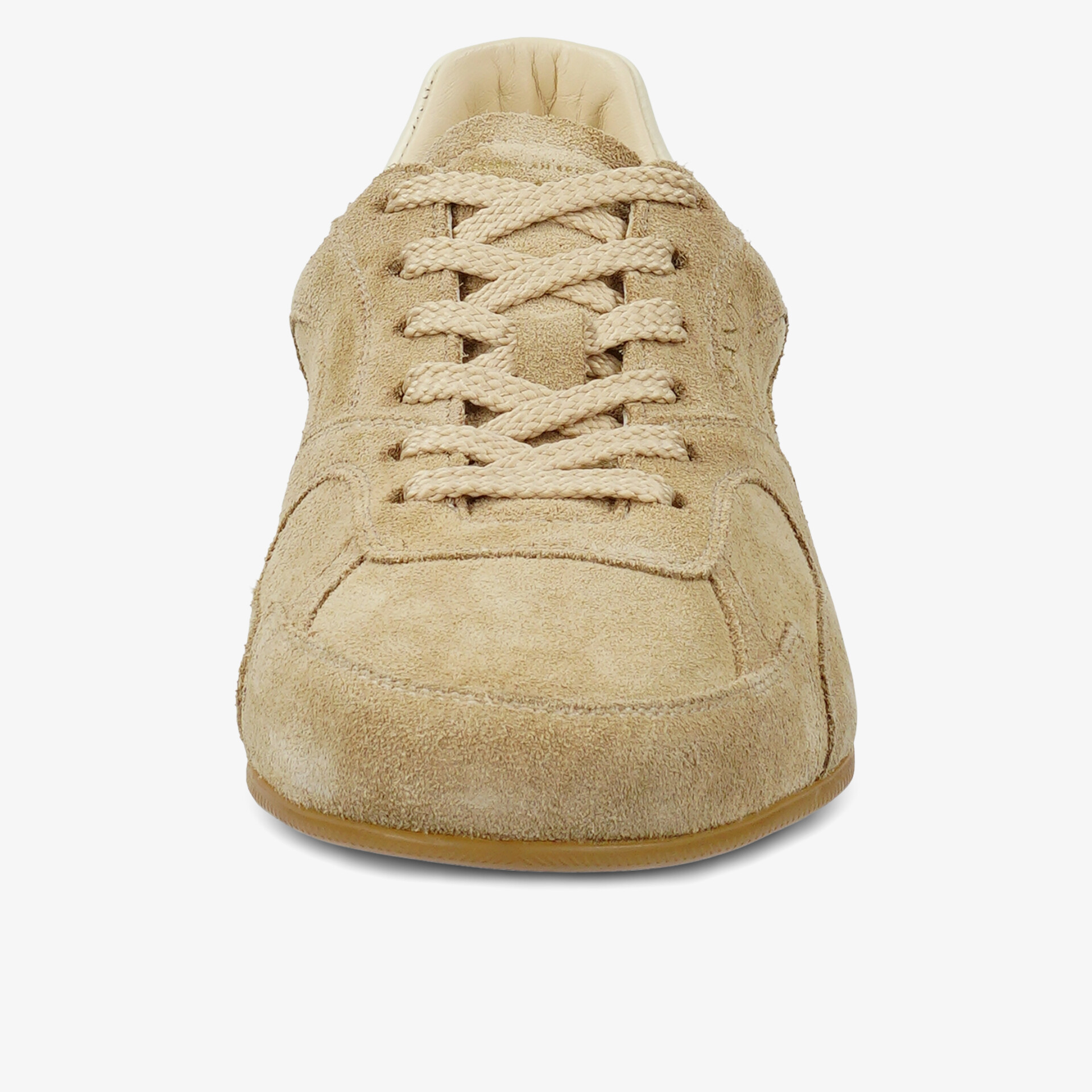 Beige Wildlederschuhe mit Gummisohle und Schnürung. Komfortabel und lässig für den Alltag.