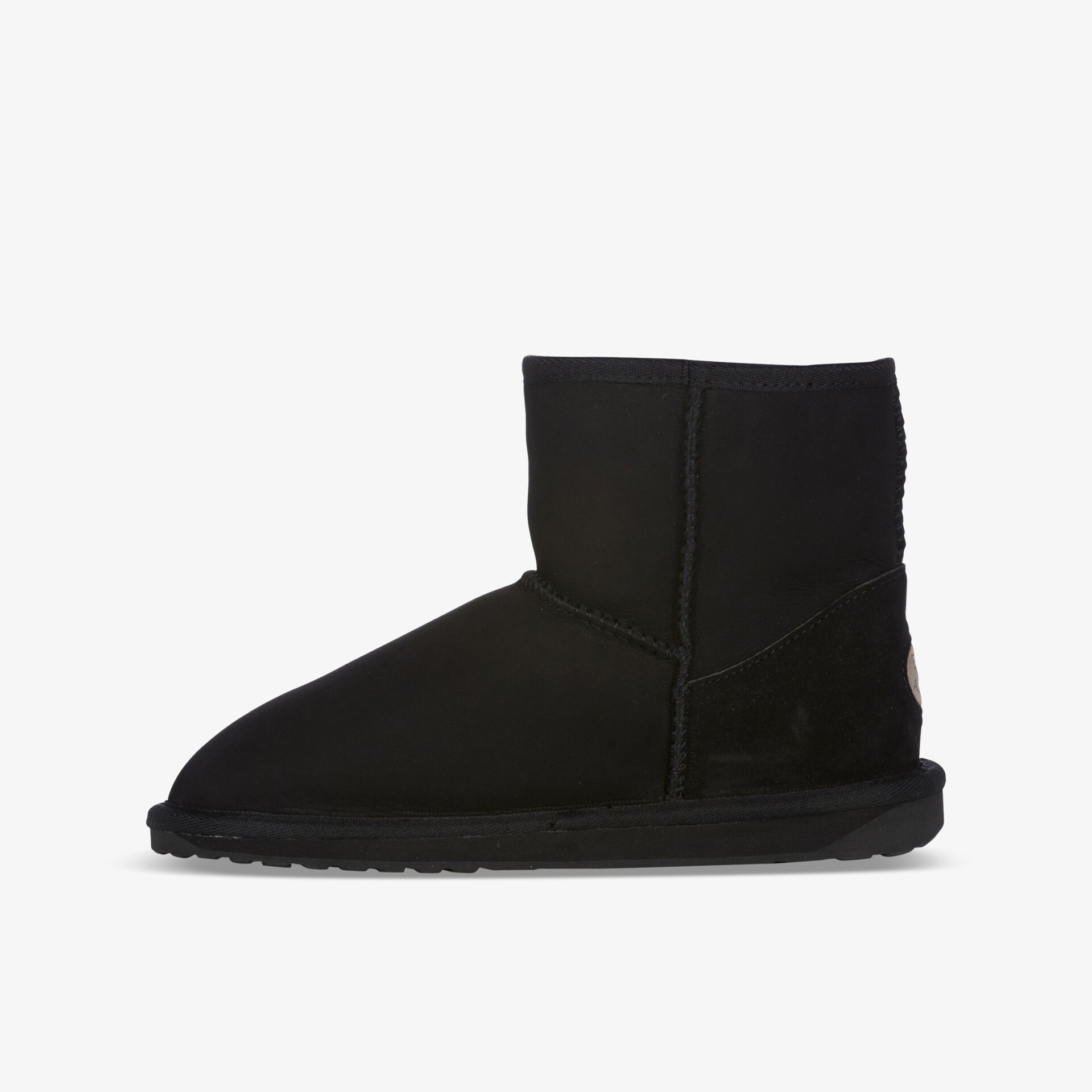 Schwarzer warmer und gepolsterter Stiefel in seitlicher Ansicht, bequem und robust für den Alltag