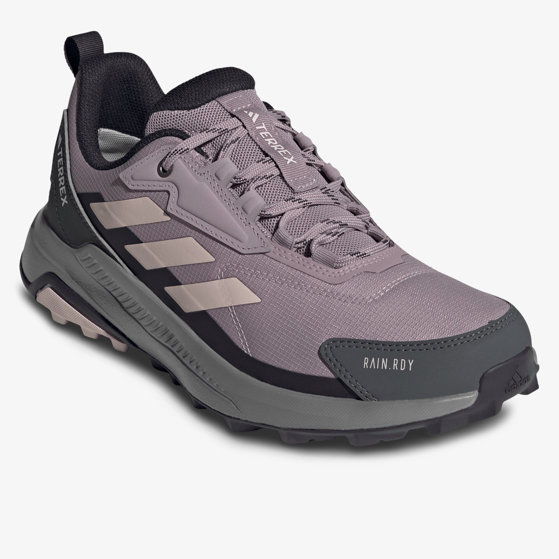 Robuster und komfortabler Sportschuh mit atmungsaktivem Material und rutschfester Profilsohle