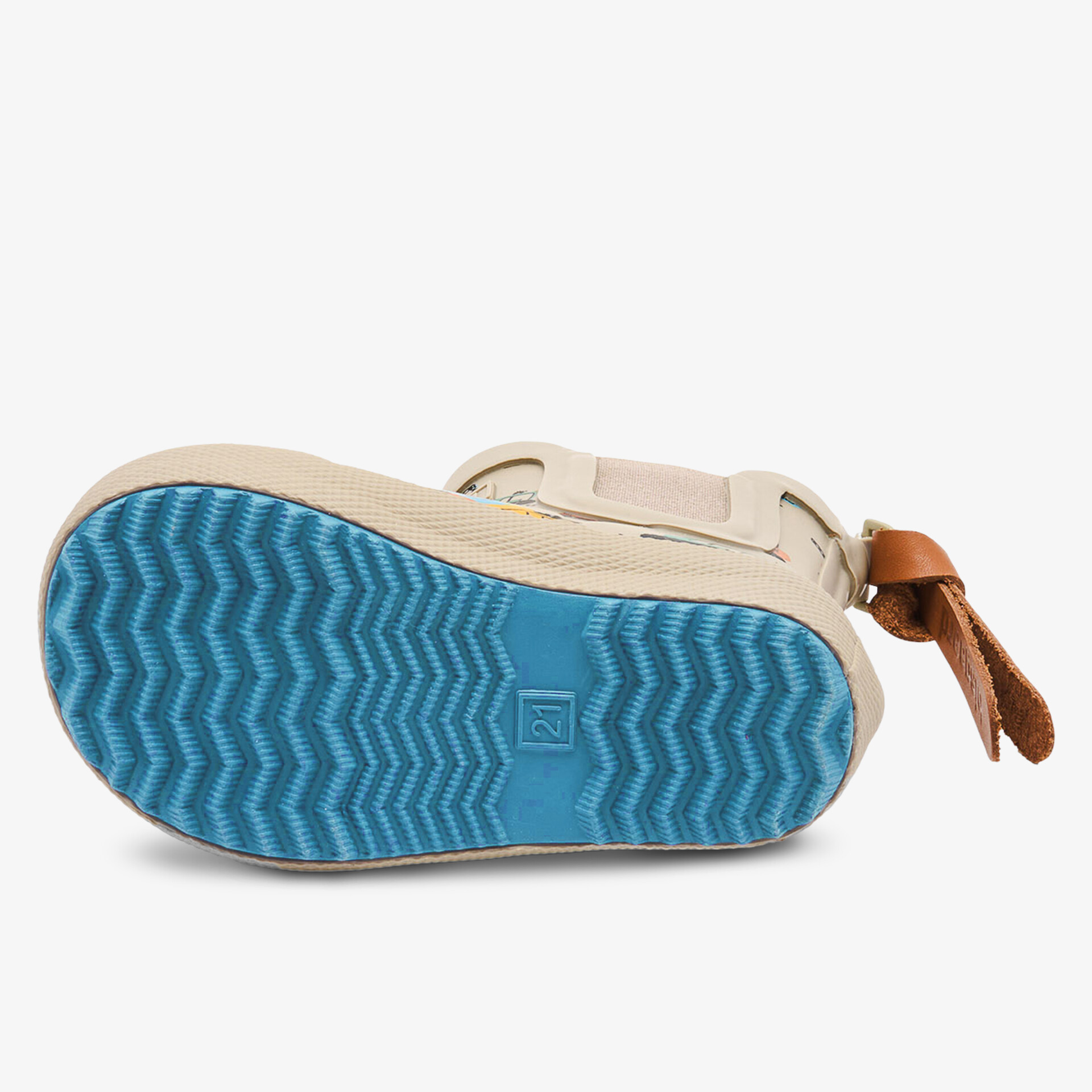 Robuste Sohle mit rutschfestem Profil für optimalen Halt und Komfort.