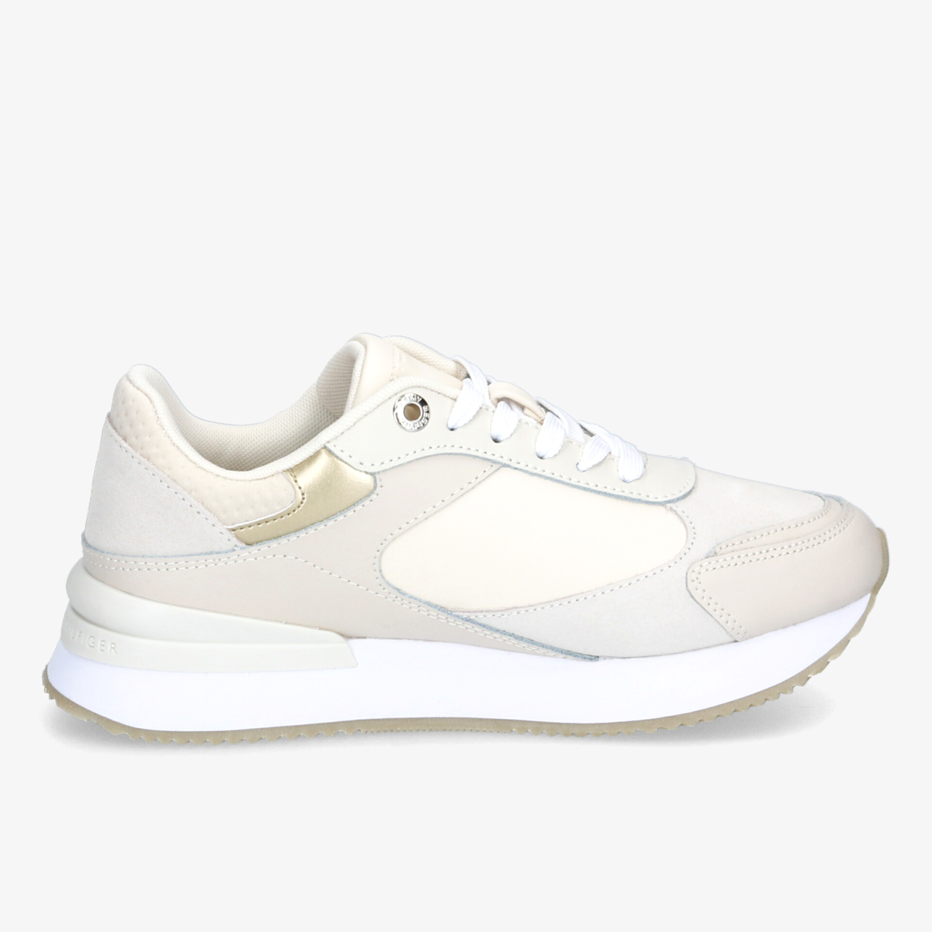 Moderner weißer Sneaker mit sportlichem Design und hohem Komfort für den täglichen Gebrauch.