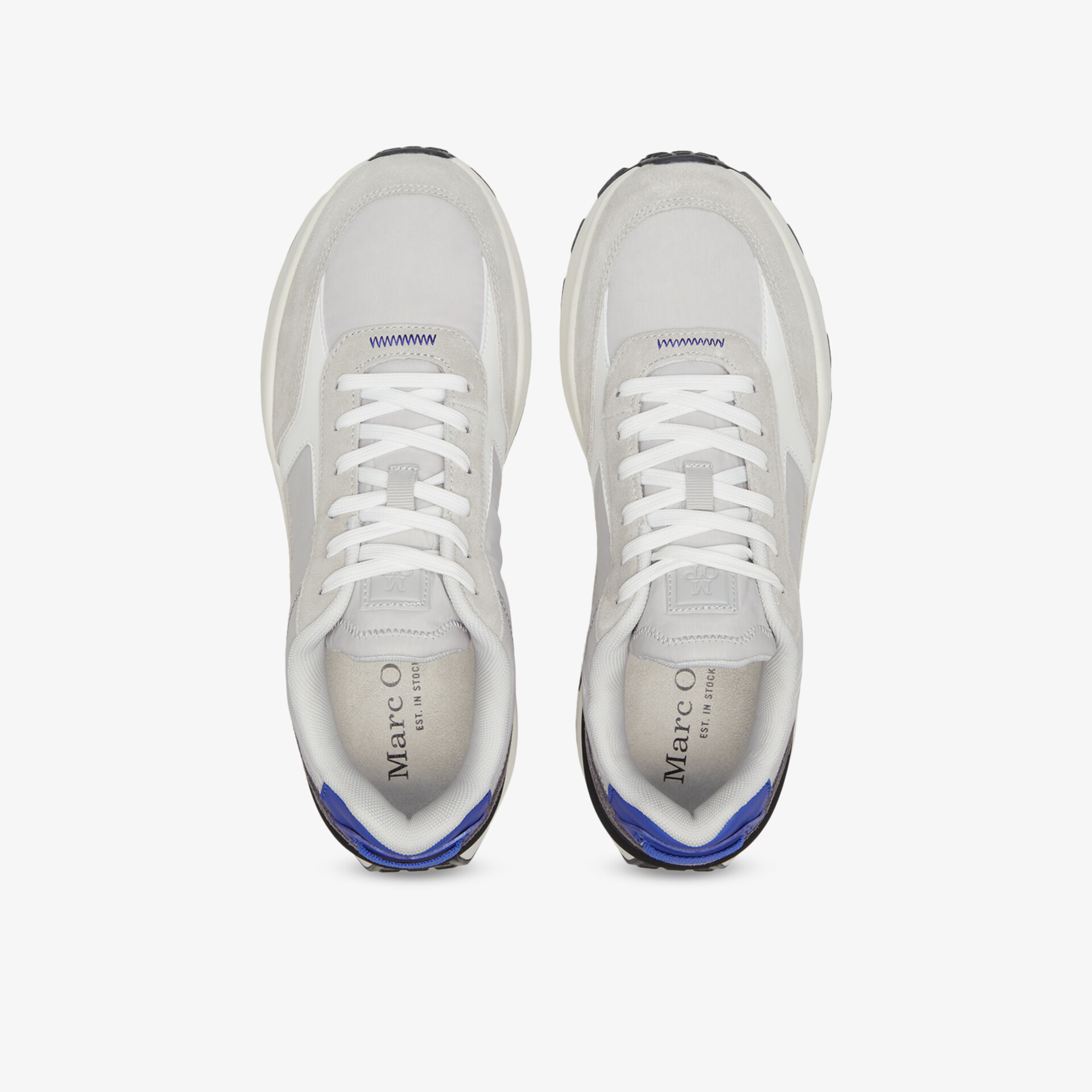 Bequeme weiße Sneaker mit modernem Design und sportlichem Stil, perfekt für den Alltag.