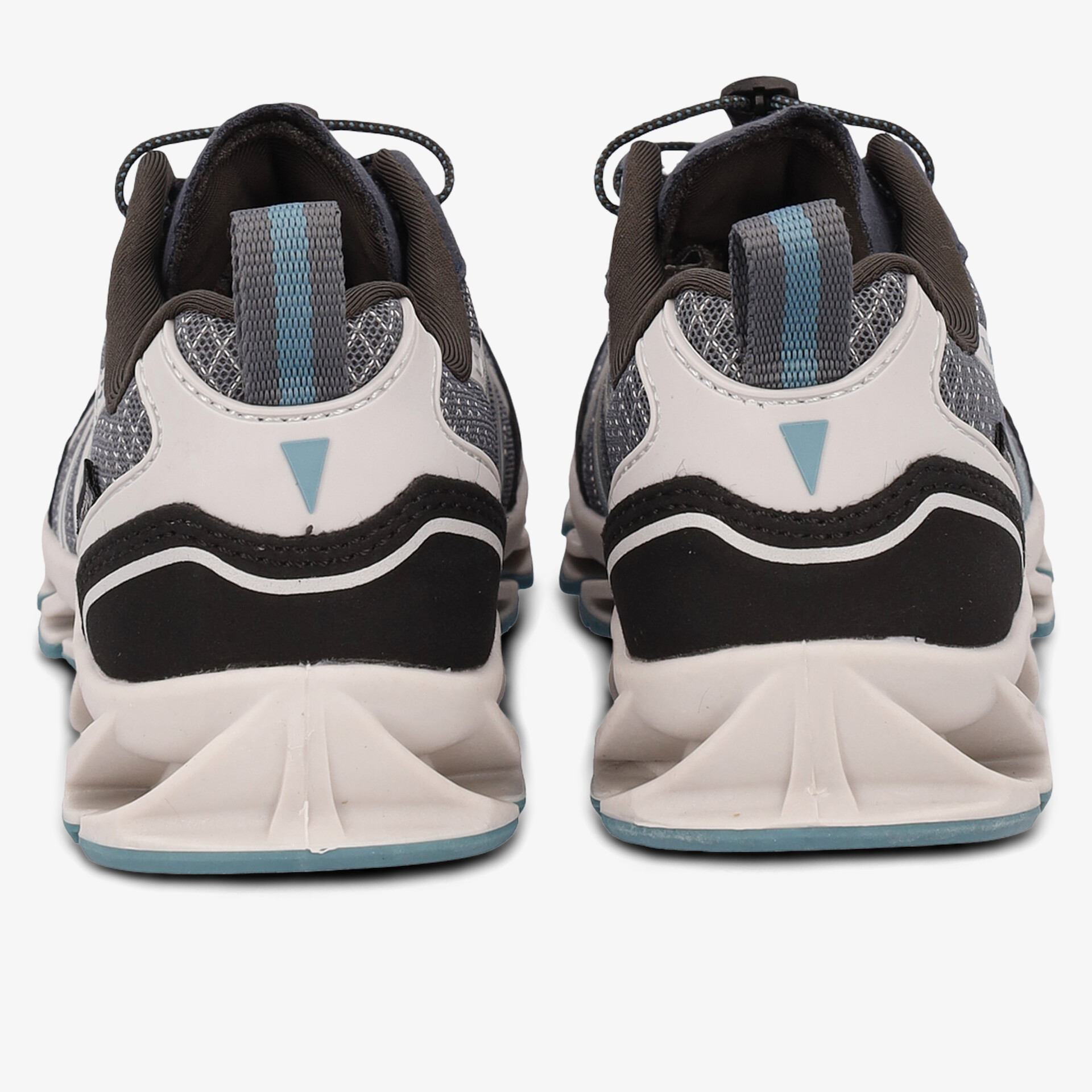 Stylischer Schuh mit langlebiger Verarbeitung und rutschfestem Design für optimalen Tragekomfort.