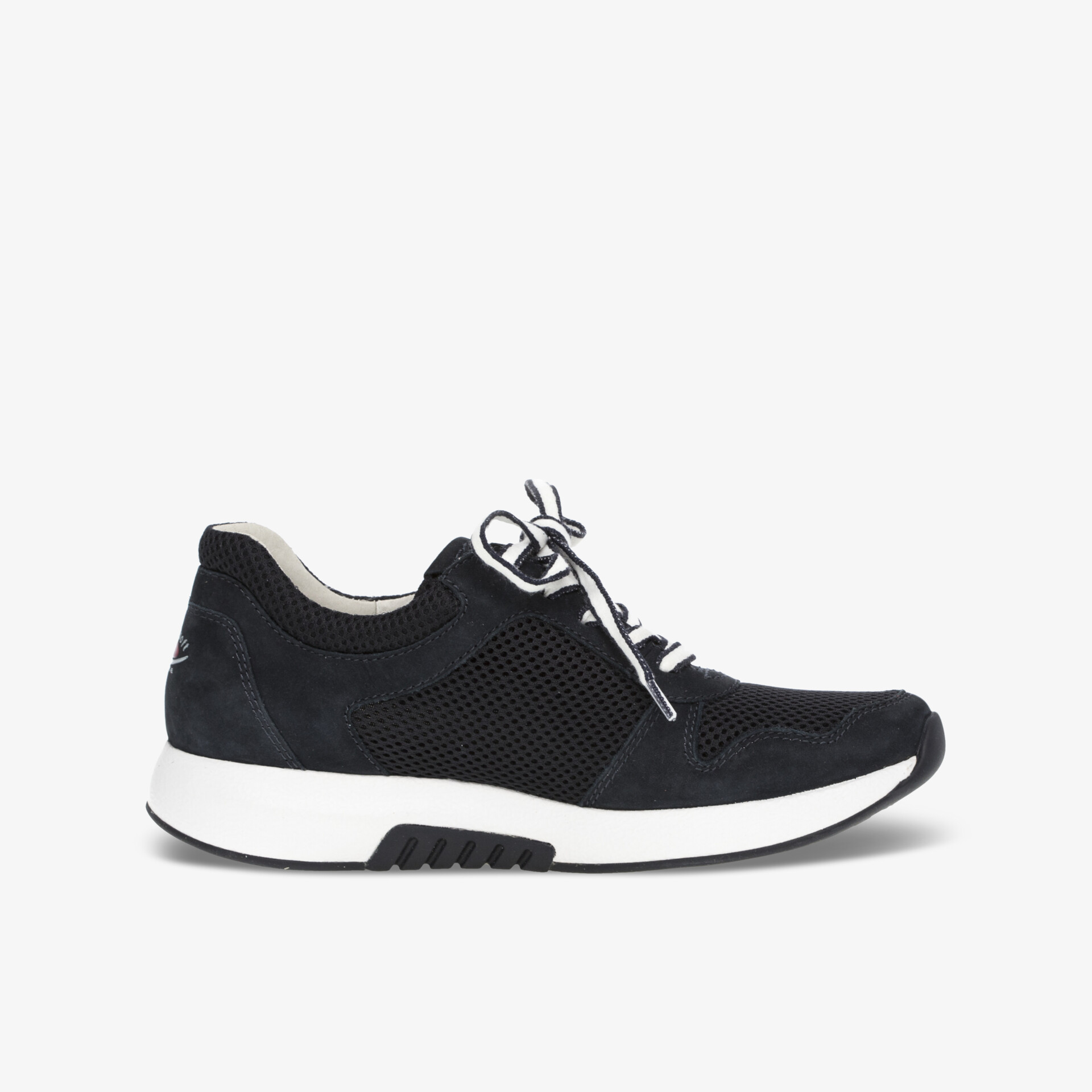 Schwarzer Sneaker mit weißer Sohle, stylisches Design und hoher Tragekomfort für vielseitigen Einsatz.
