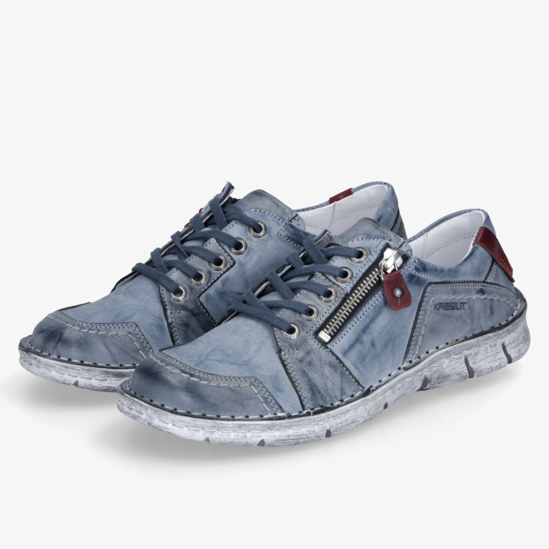 Sportliche Schnürschuhe mit Reißverschluss und gepolsterter Sohle für vielseitigen Alltagskomfort.