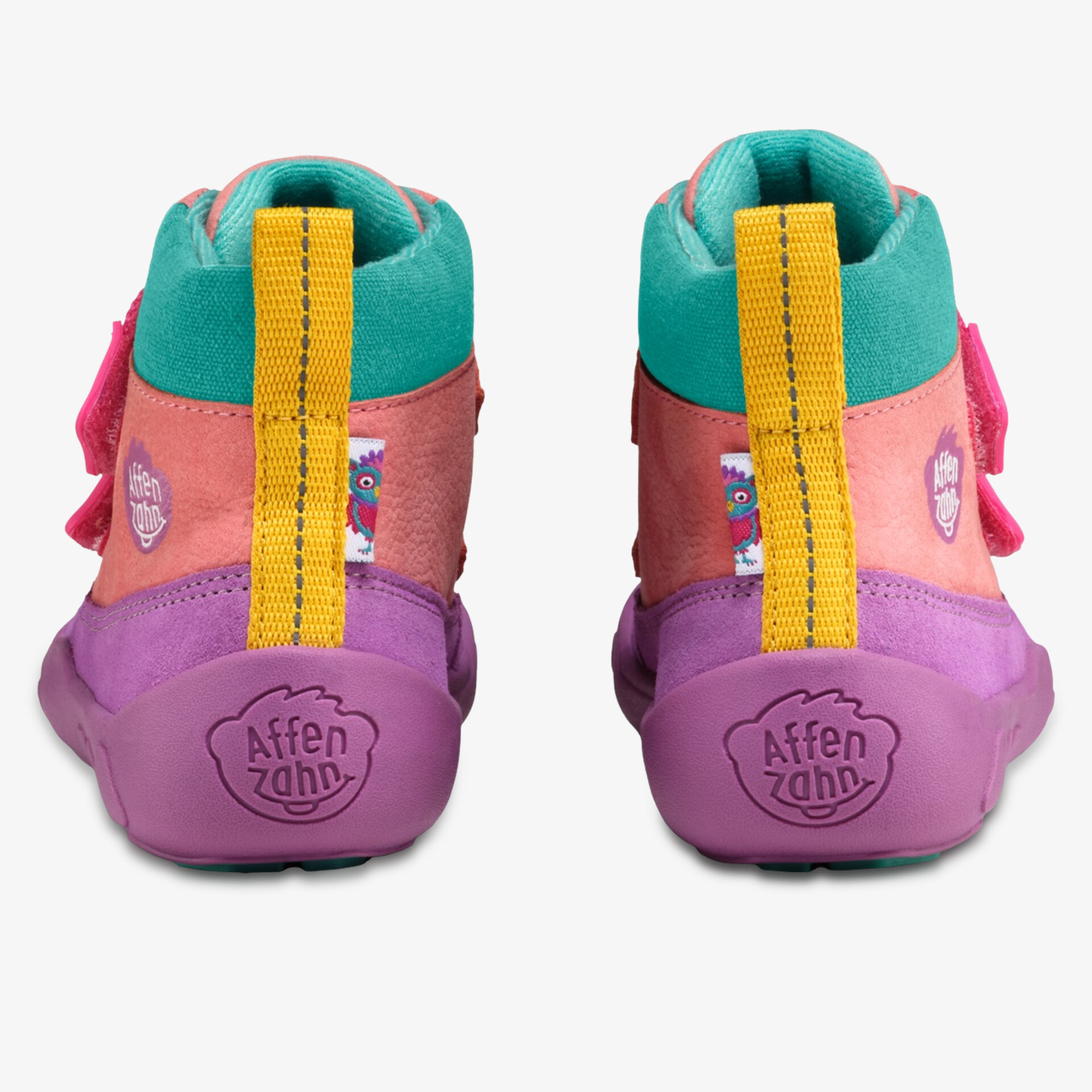 Bunte Kinderschuhe mit robustem Gummisohlenabsatz und gepolsterter Fersenschlaufe für hohen Tragekomfort