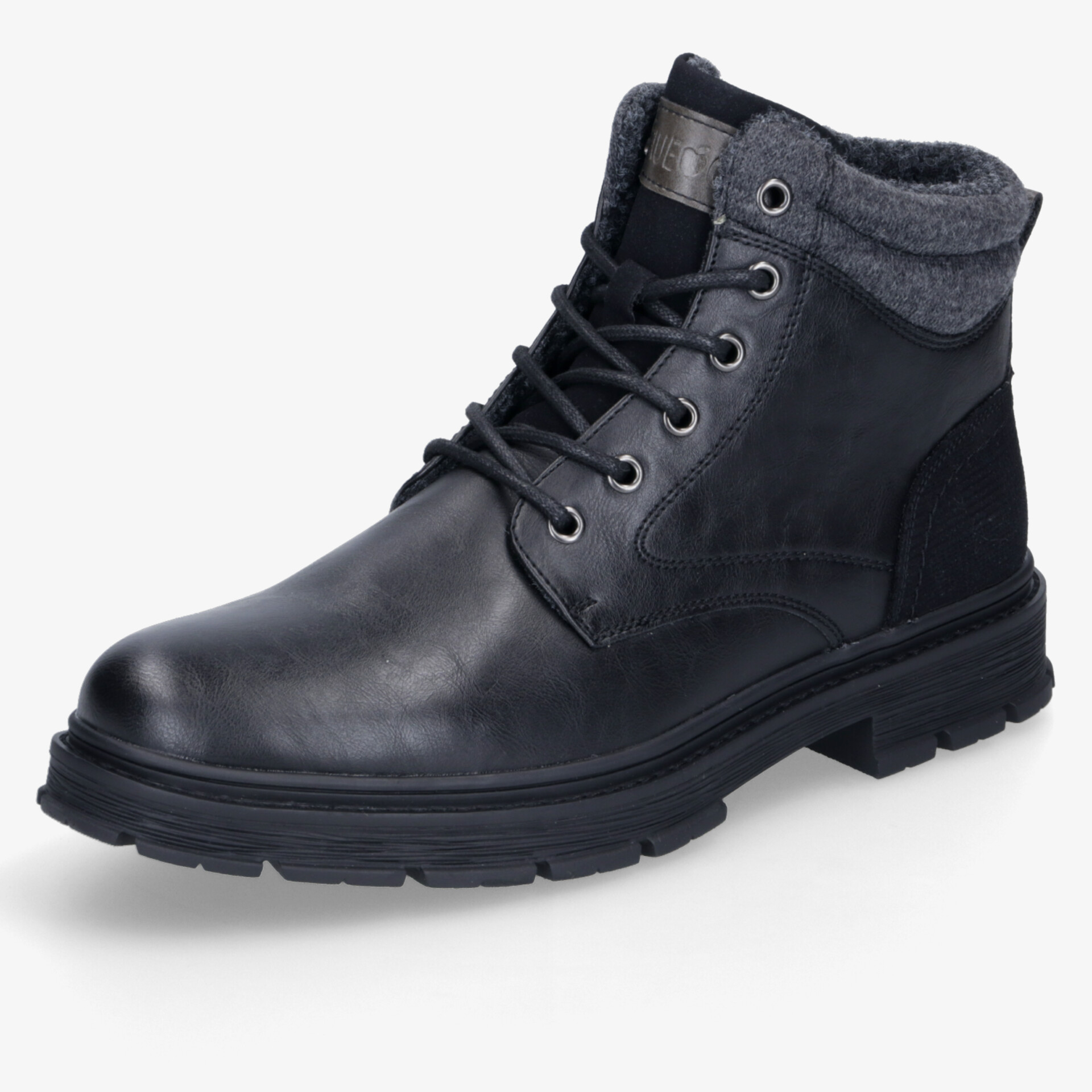 Hochwertiger schwarzer Lederstiefel mit robuster Sohle und weichem Schaft für optimalen Tragekomfort.