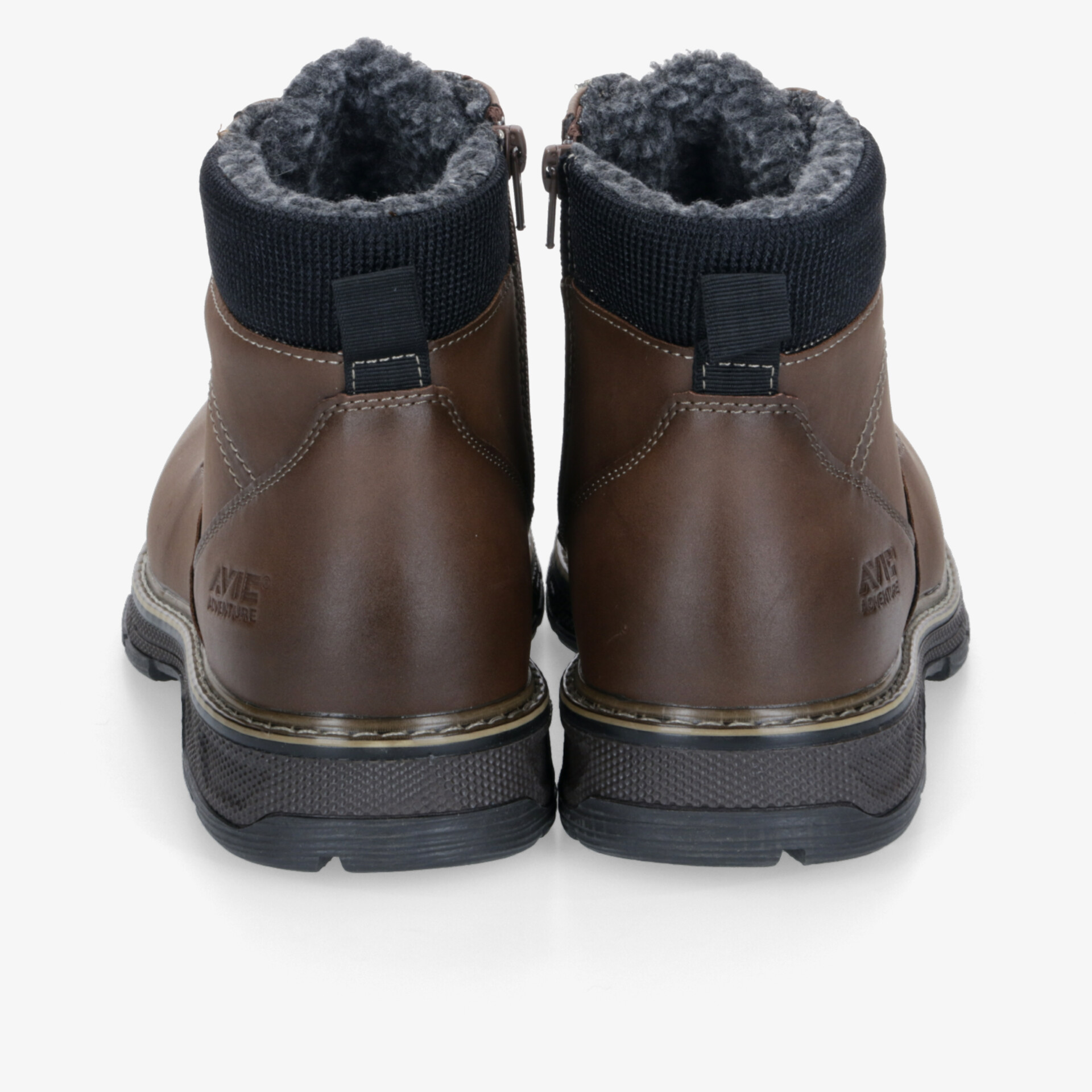 Robuste braune Winterstiefel mit wärmender, kuscheliger Innenseite und praktischen Reißverschlüssen, Rückansicht