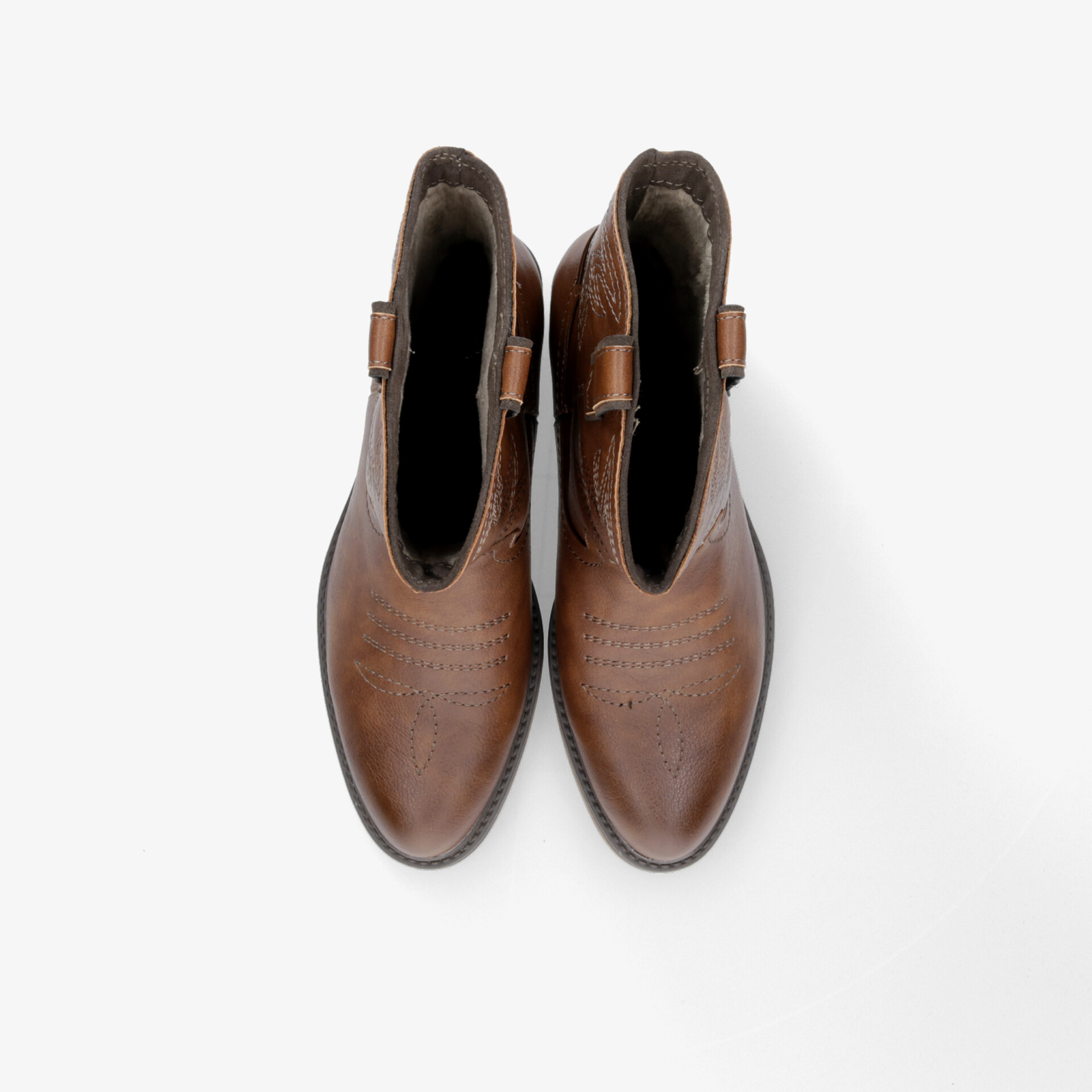 Elegante braune Chelsea Boots aus Leder mit klassischem Design und komfortabler Passform.
