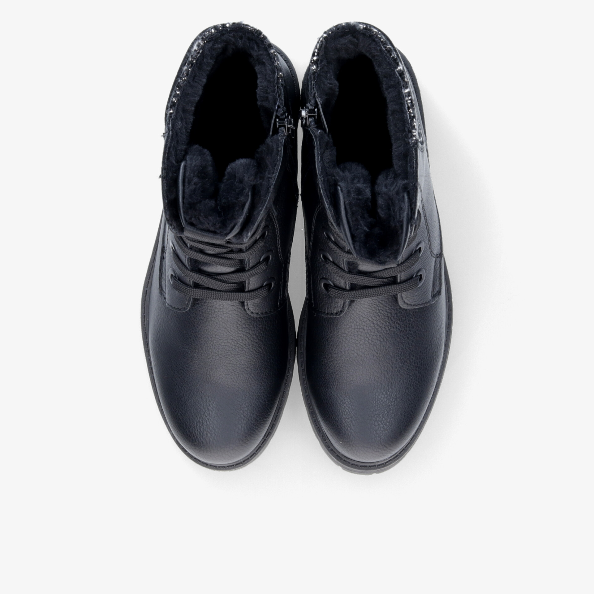 Schwarze Lederstiefel mit warmer Innenfütterung und stabilem Schnürverschluss, komfortabel und robust gestaltet