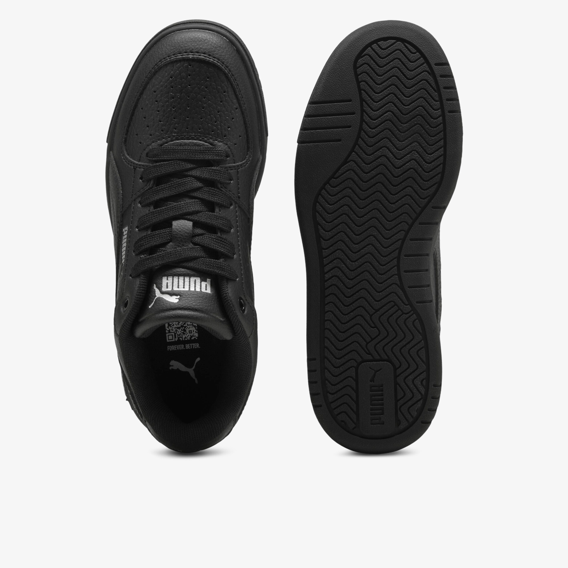 Moderne schwarze Schnürschuhe mit rutschfester Profilsohle und bequemem Tragekomfort