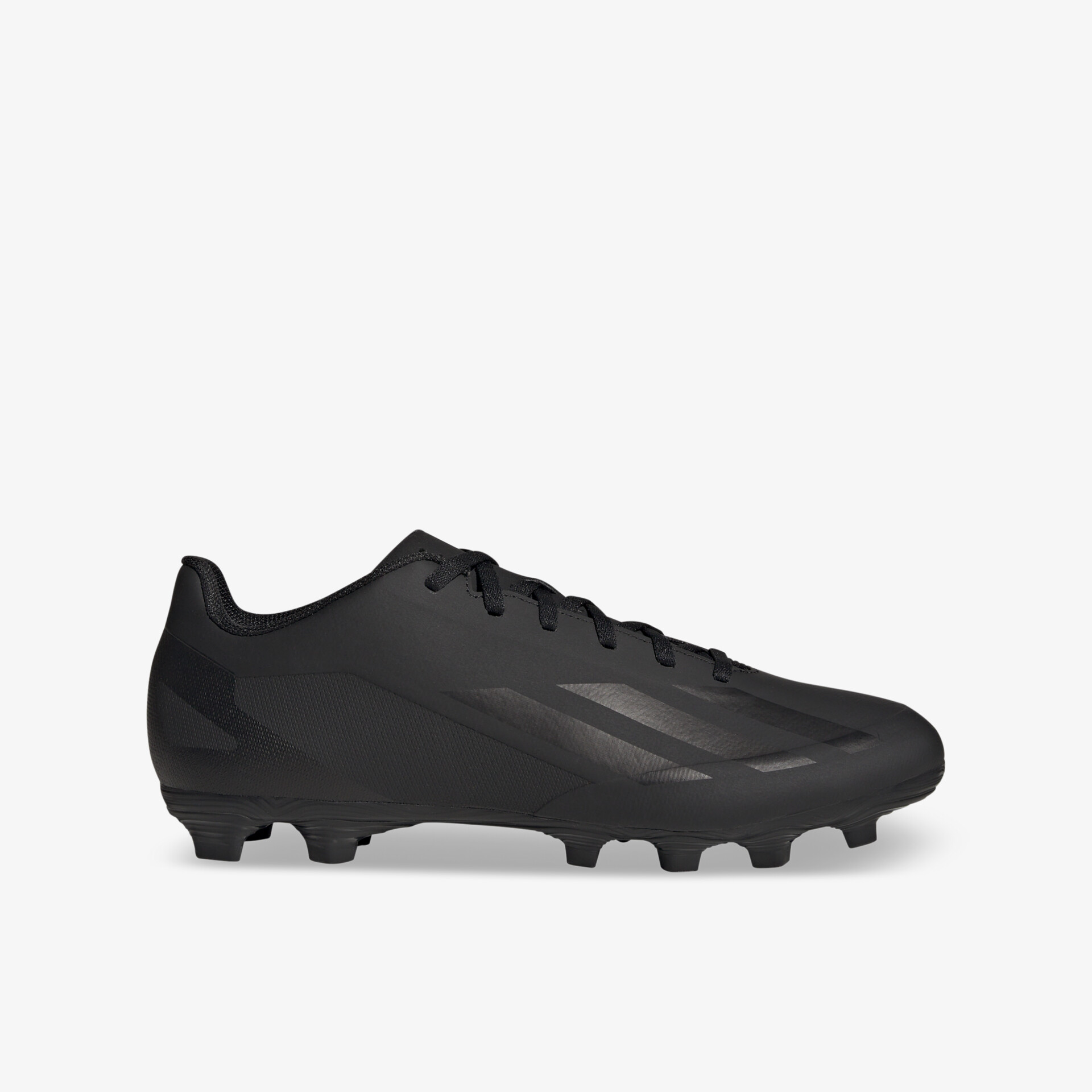 Leichte schwarze Fußballschuhe mit hervorragender Griffigkeit für optimale Leistung auf dem Spielfeld.