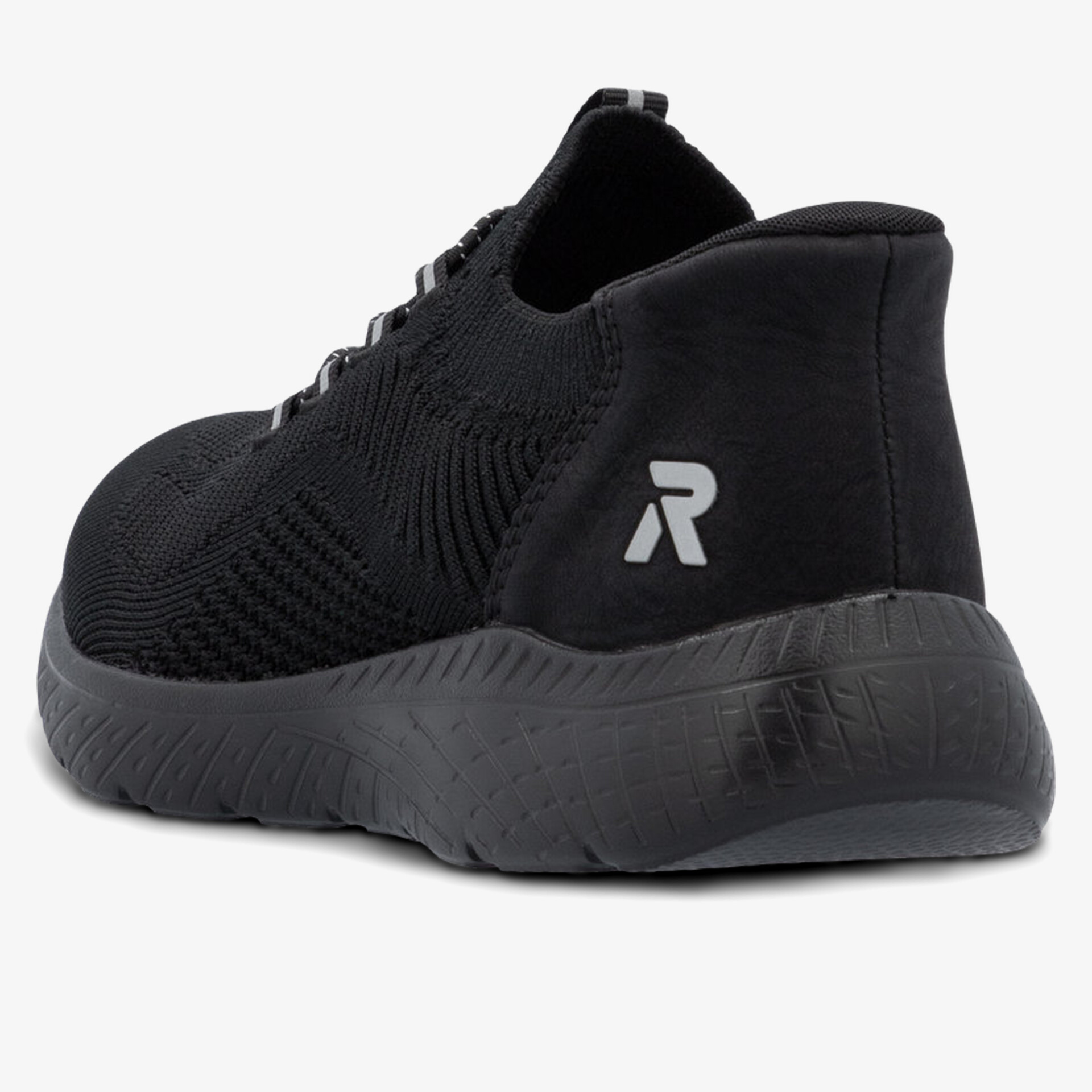 Schwarzer leichter Sneaker mit atmungsaktivem Material und flexibler rutschfester Sohle, seitliche Ansicht