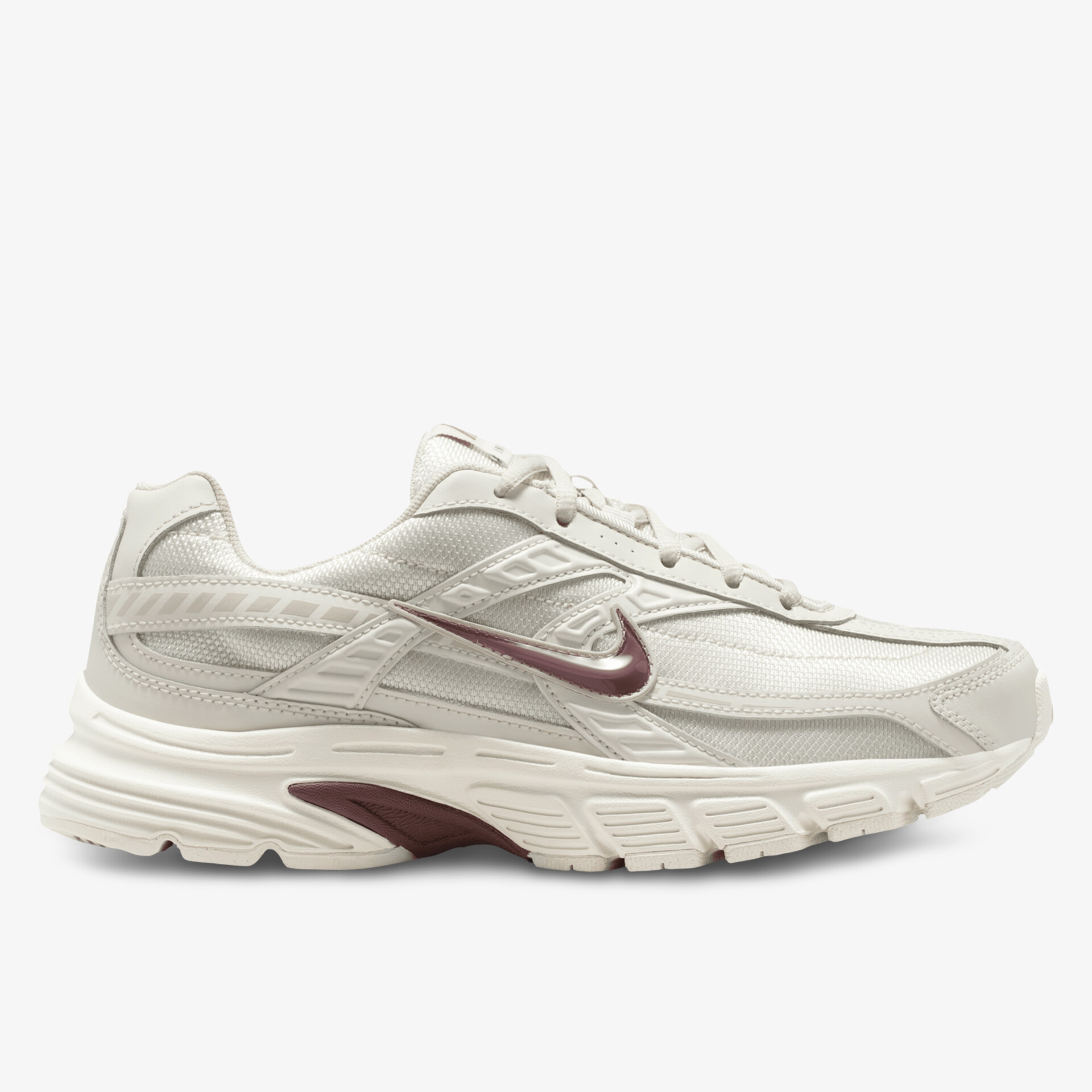 Moderner Sneaker mit elegantem Design und robuster Sohle für optimalen Komfort.