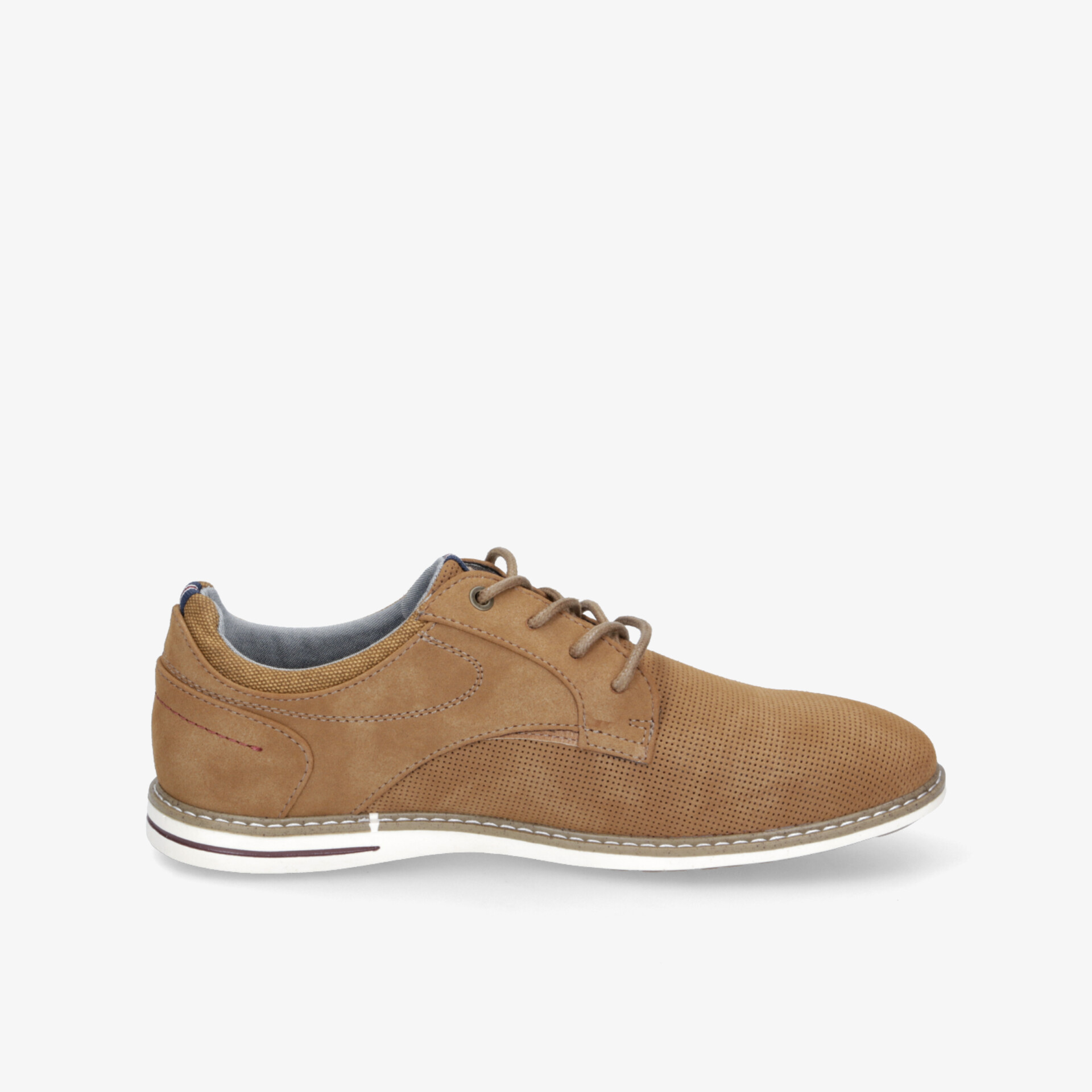 Eleganter brauner Oxford Schuh in seitlicher Ansicht, bequem und aus hochwertigem Material gefertigt