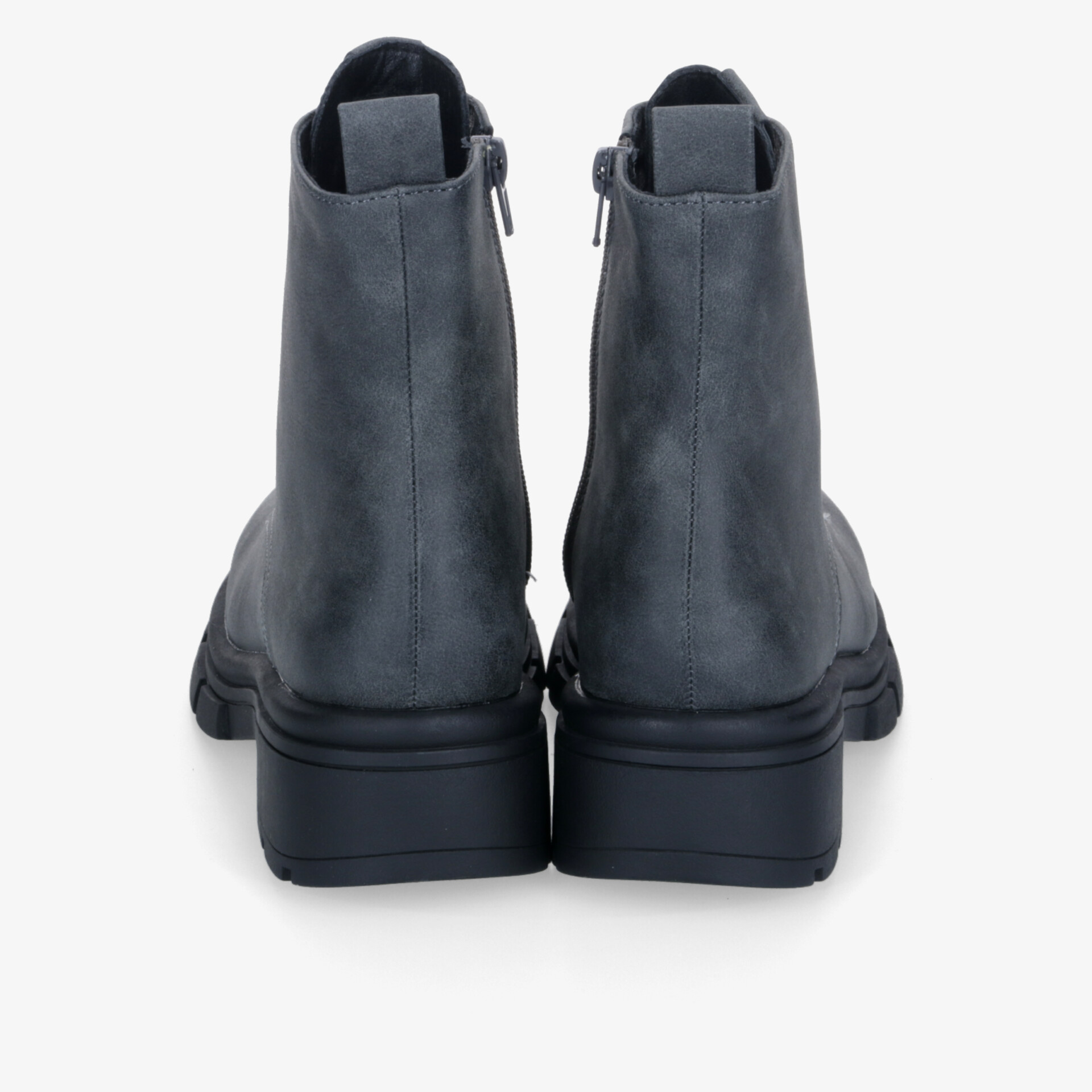 Modische, graue Stiefeletten aus robustem Material mit bequemer Passform und elegantem Design für vielseitige Anlässe.