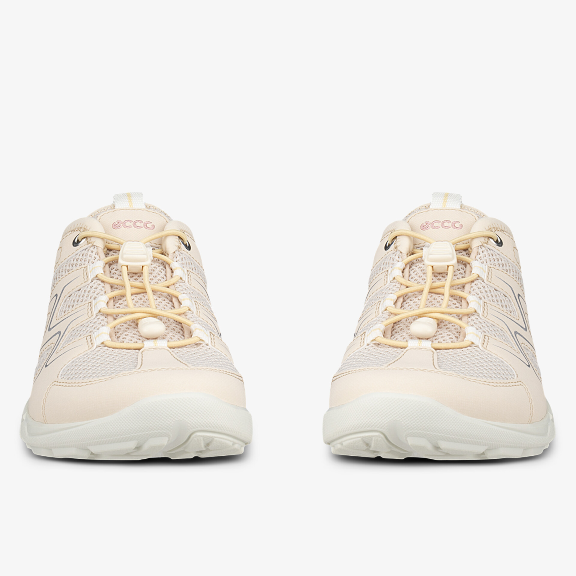 Moderne Sneaker mit flexibler Sohle und atmungsaktivem Mesh-Gewebe für optimalen Tragekomfort.