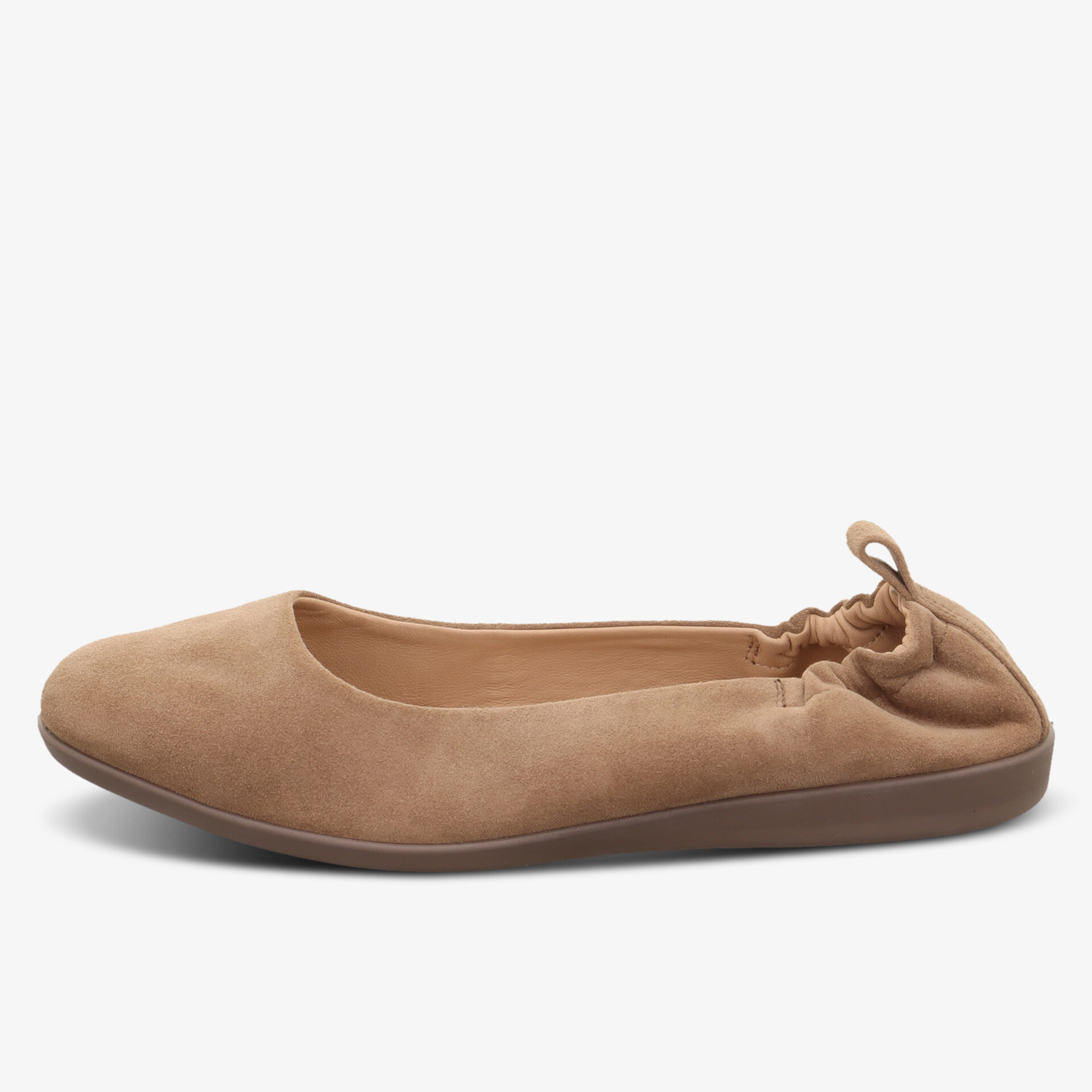 Geschmeidiger Ballerina mit bequemer Passform und flexibler Sohle, dezentes und elegantes Design in neutraler Farbe